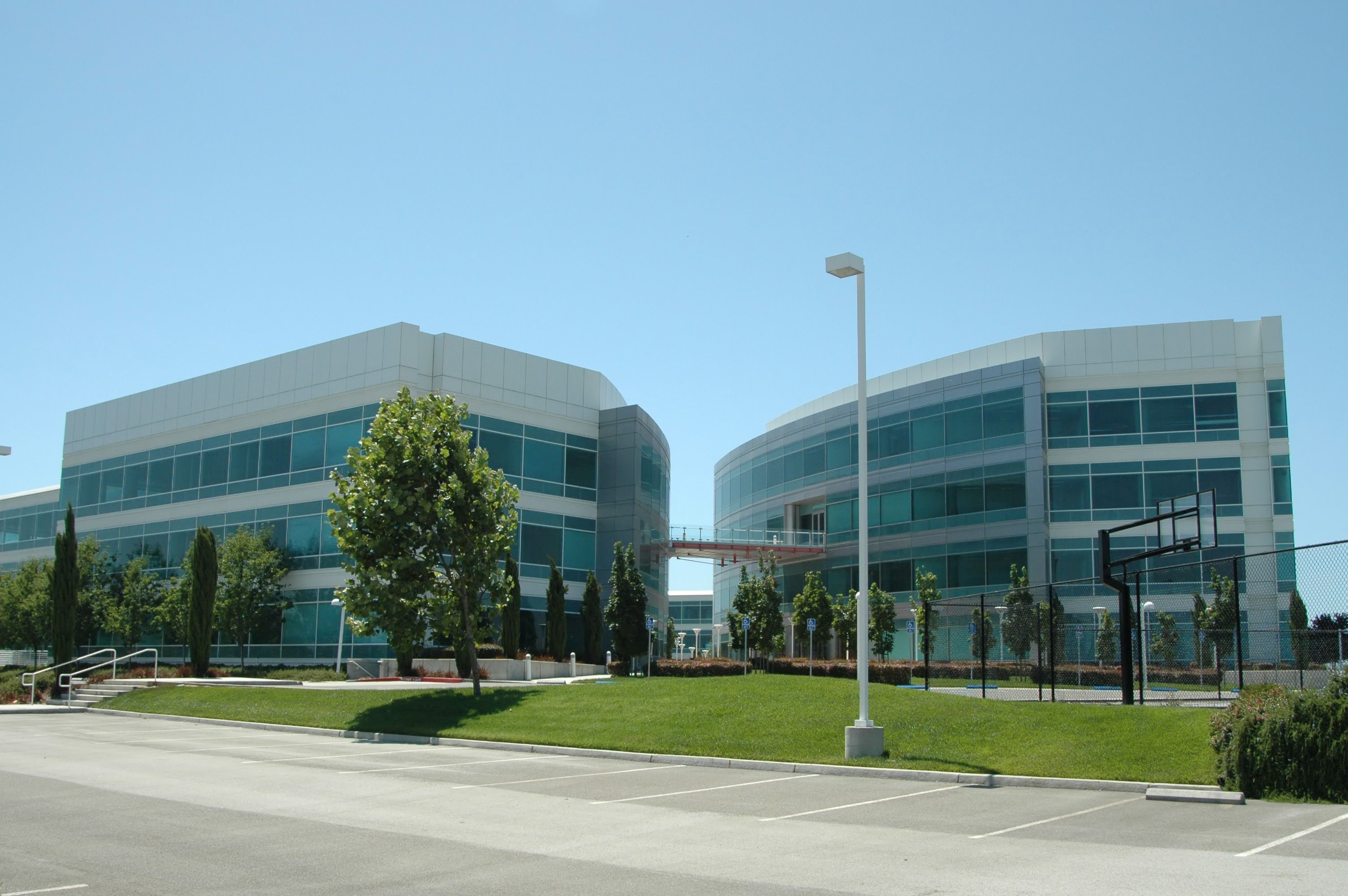 california tech office