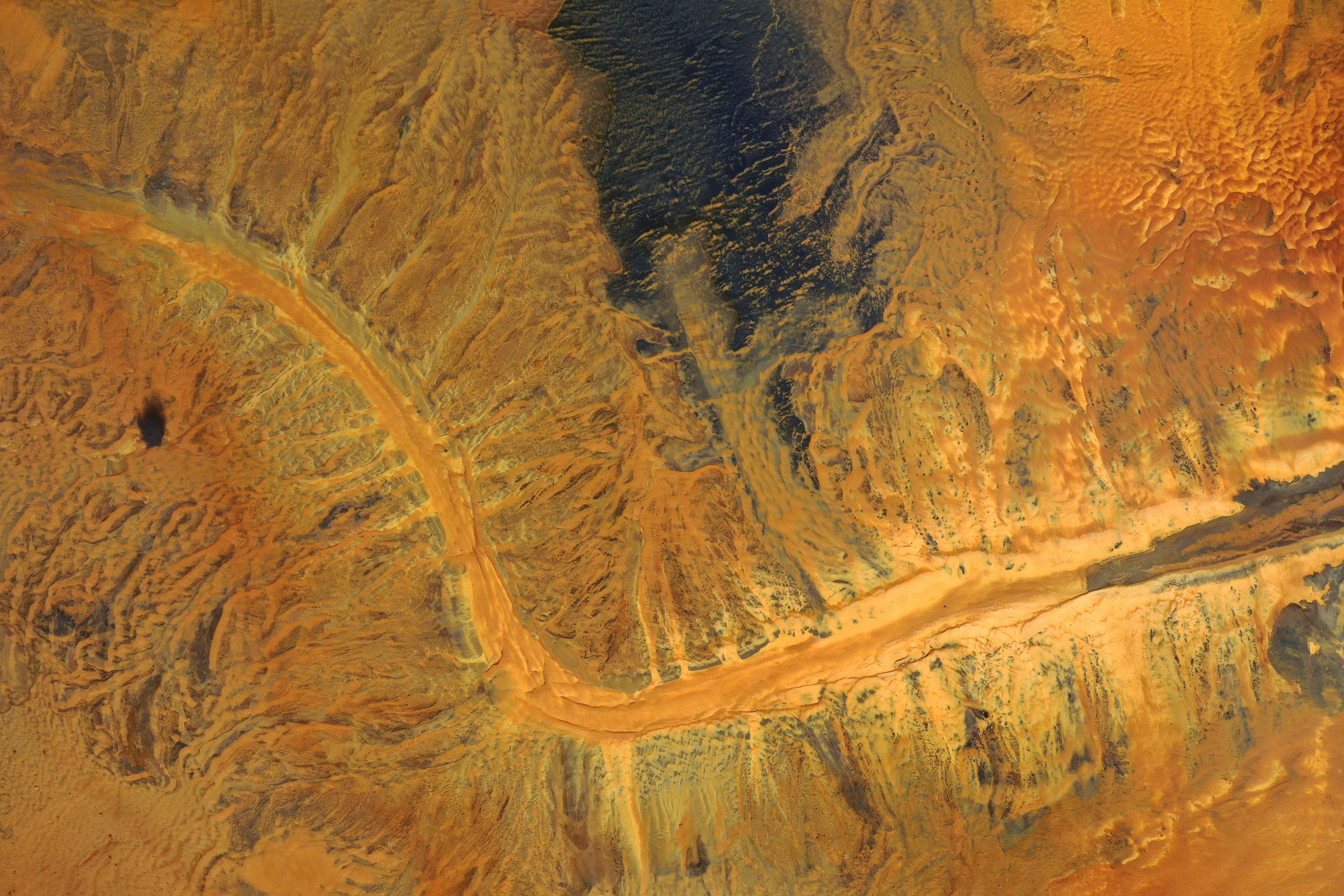 satellite imagery mineral exploration