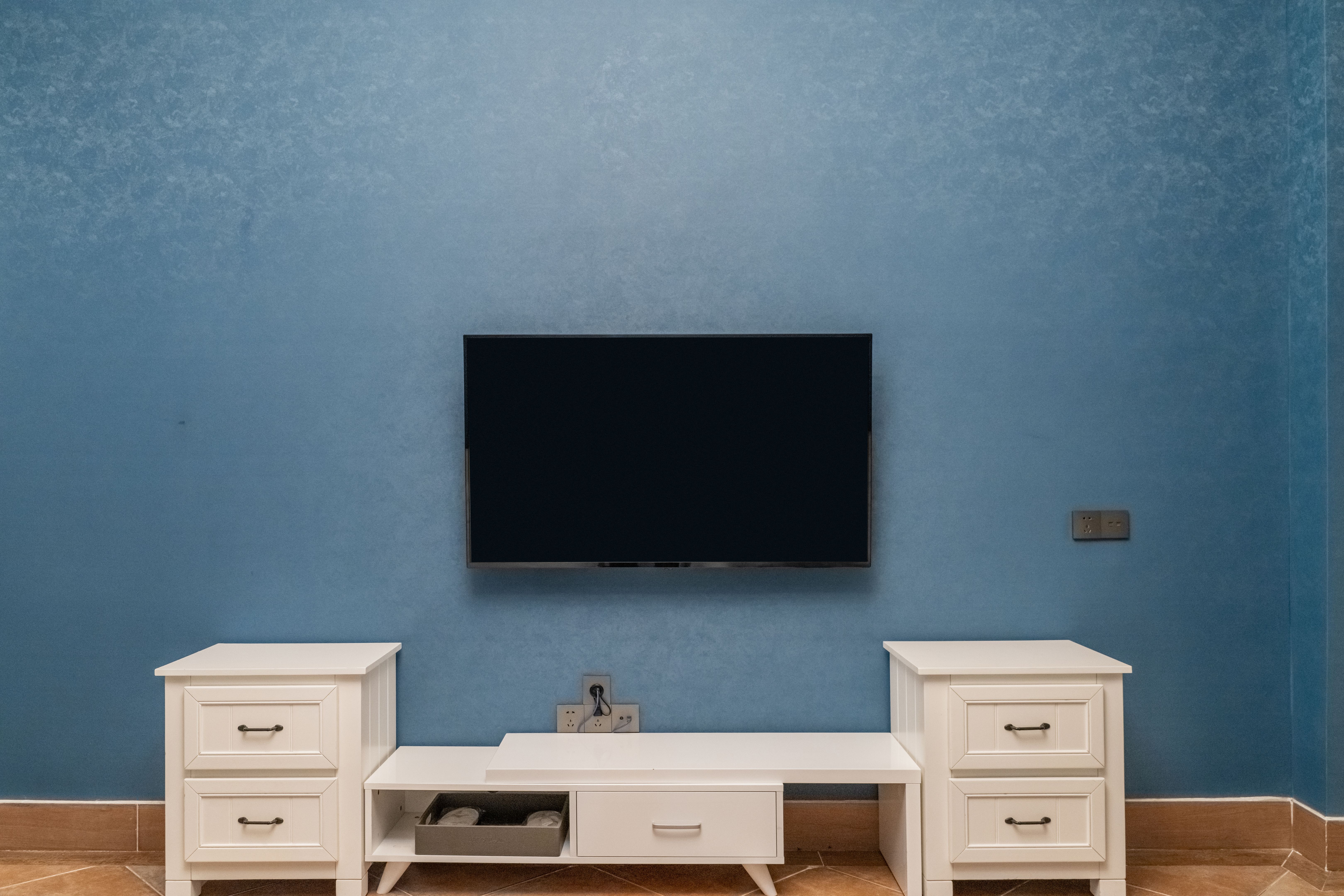 decorative tv setup