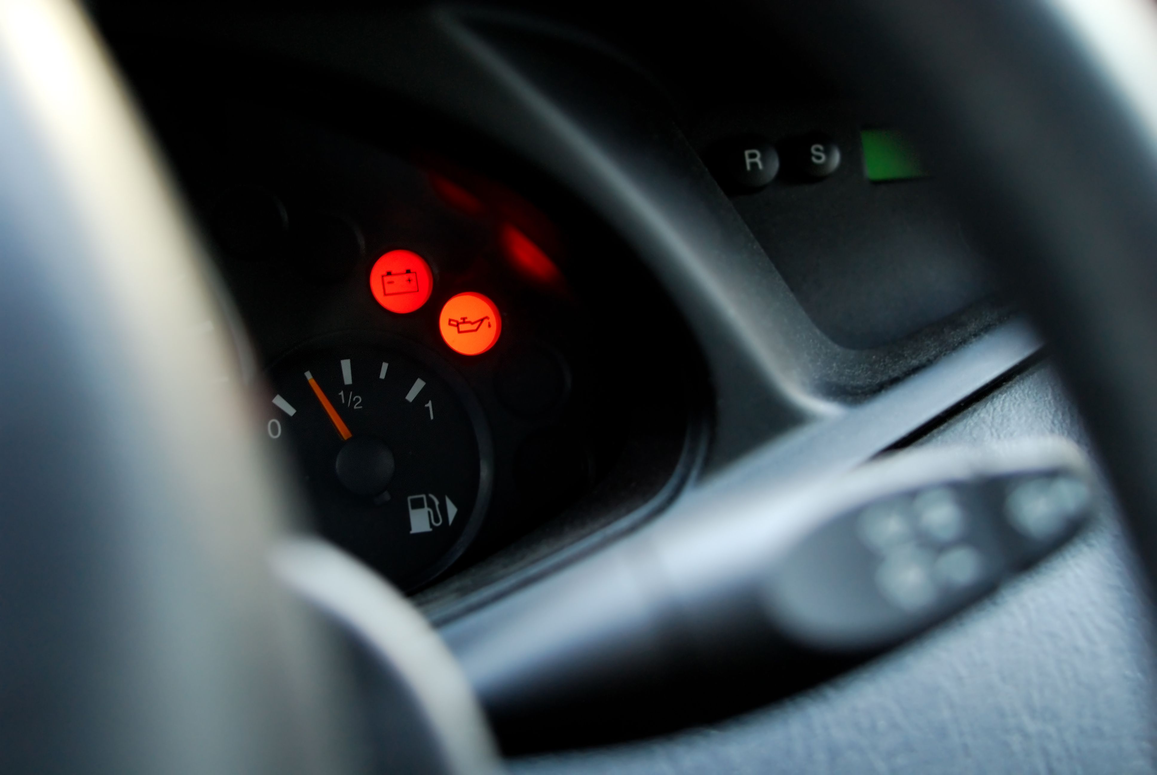 vehicle dashboard warning light