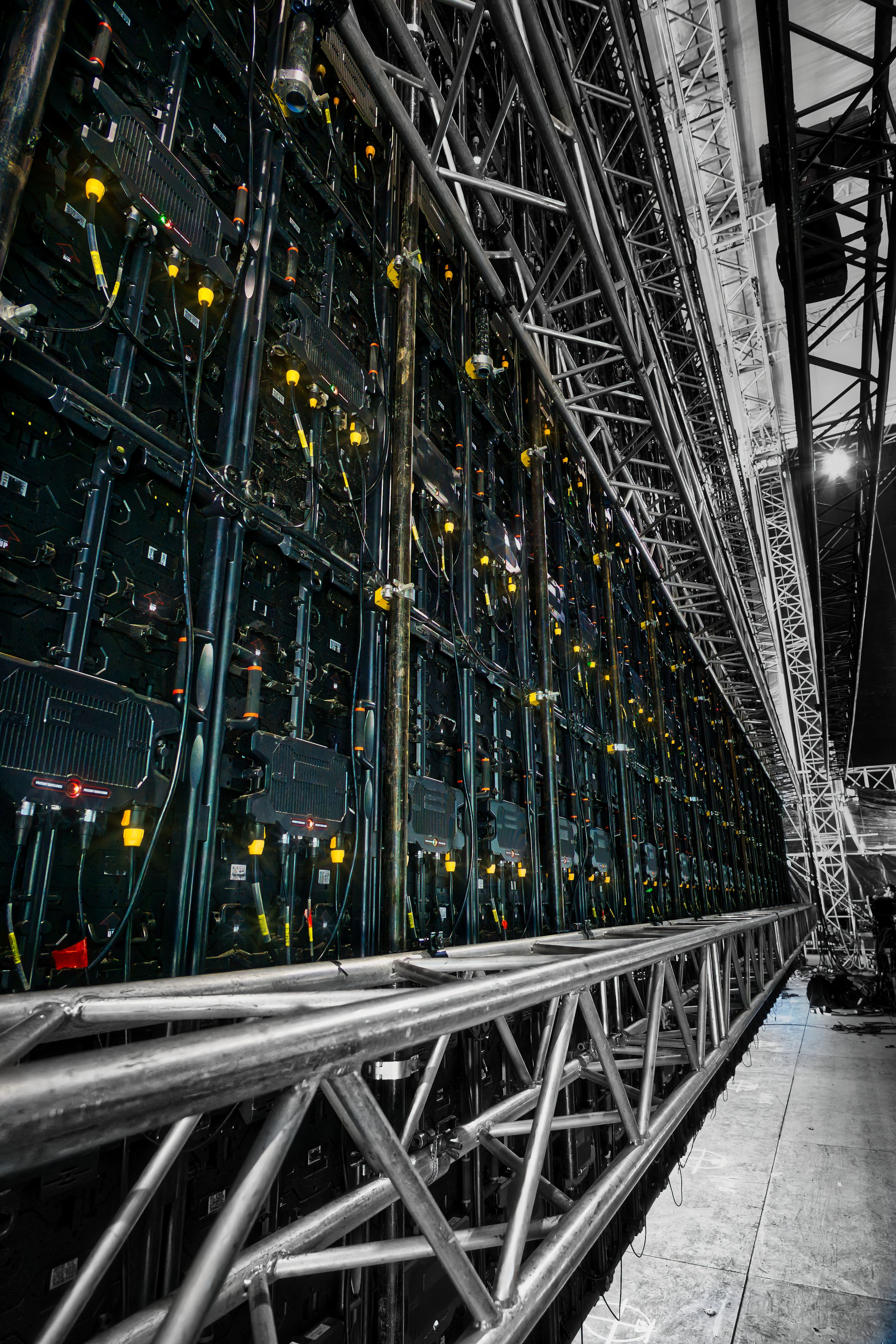 video wall installation