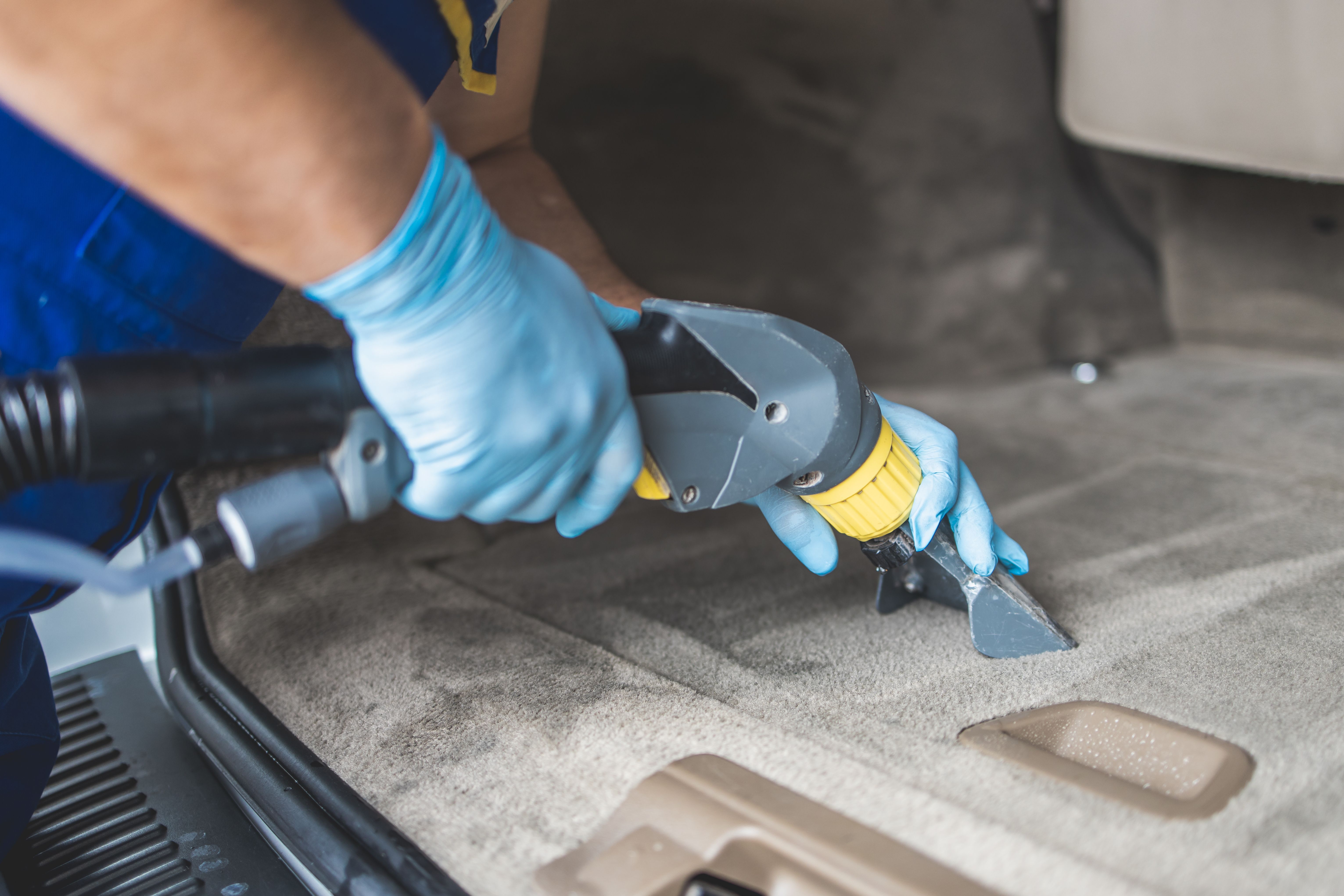 carpet cleaning tools