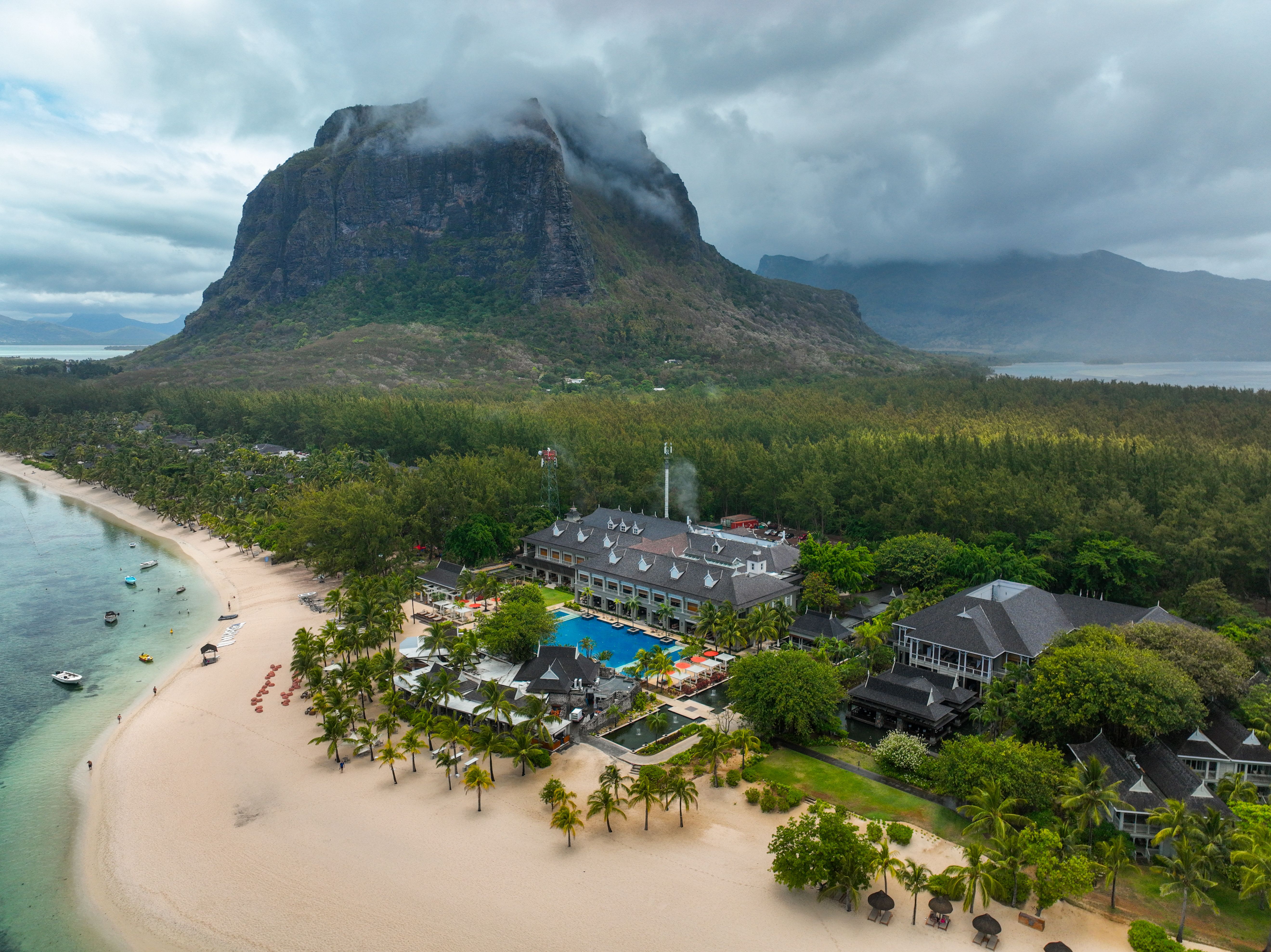 mauritius luxury resort