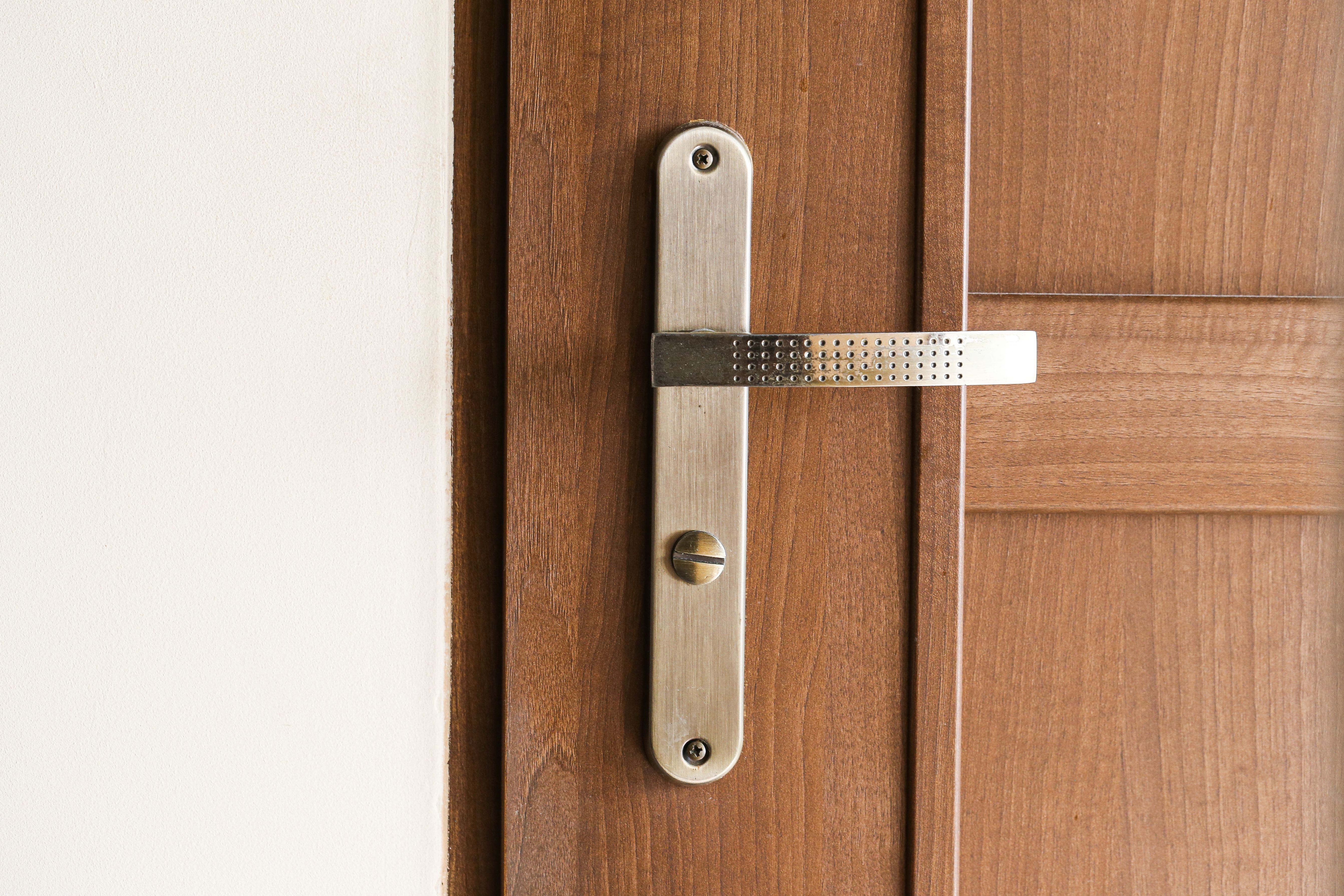 modern door hardware