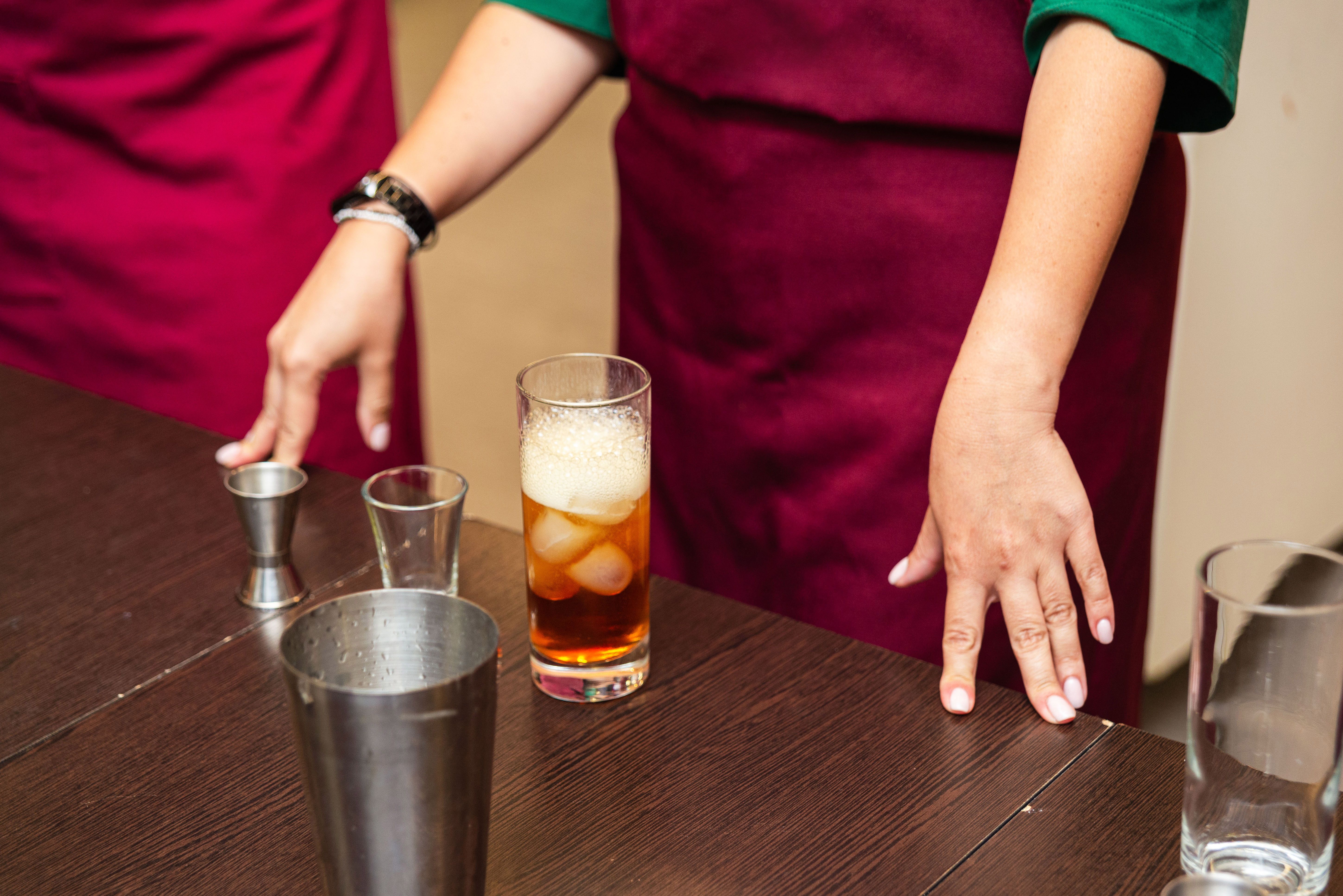 bartender instructor