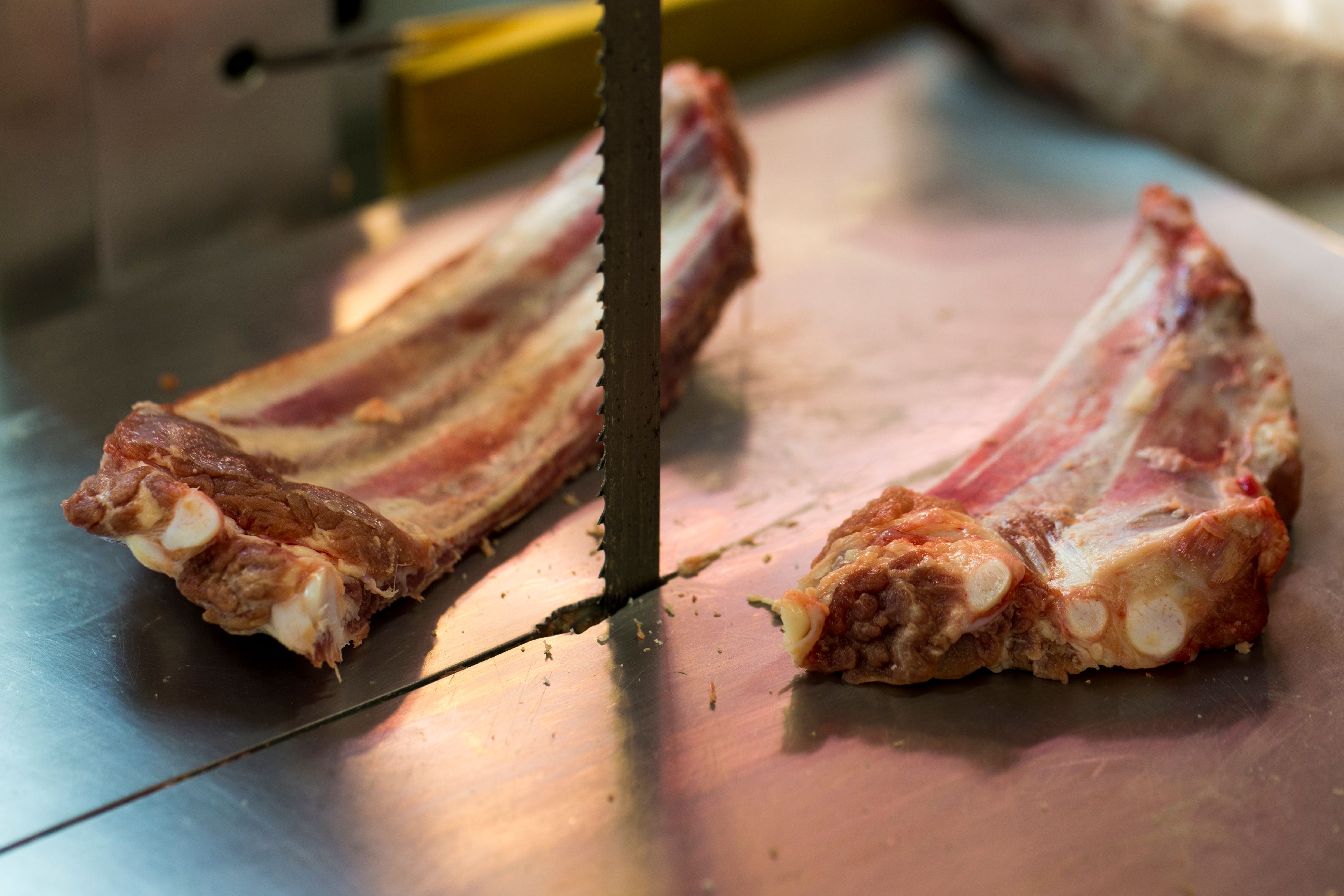 commercial meat bandsaw
