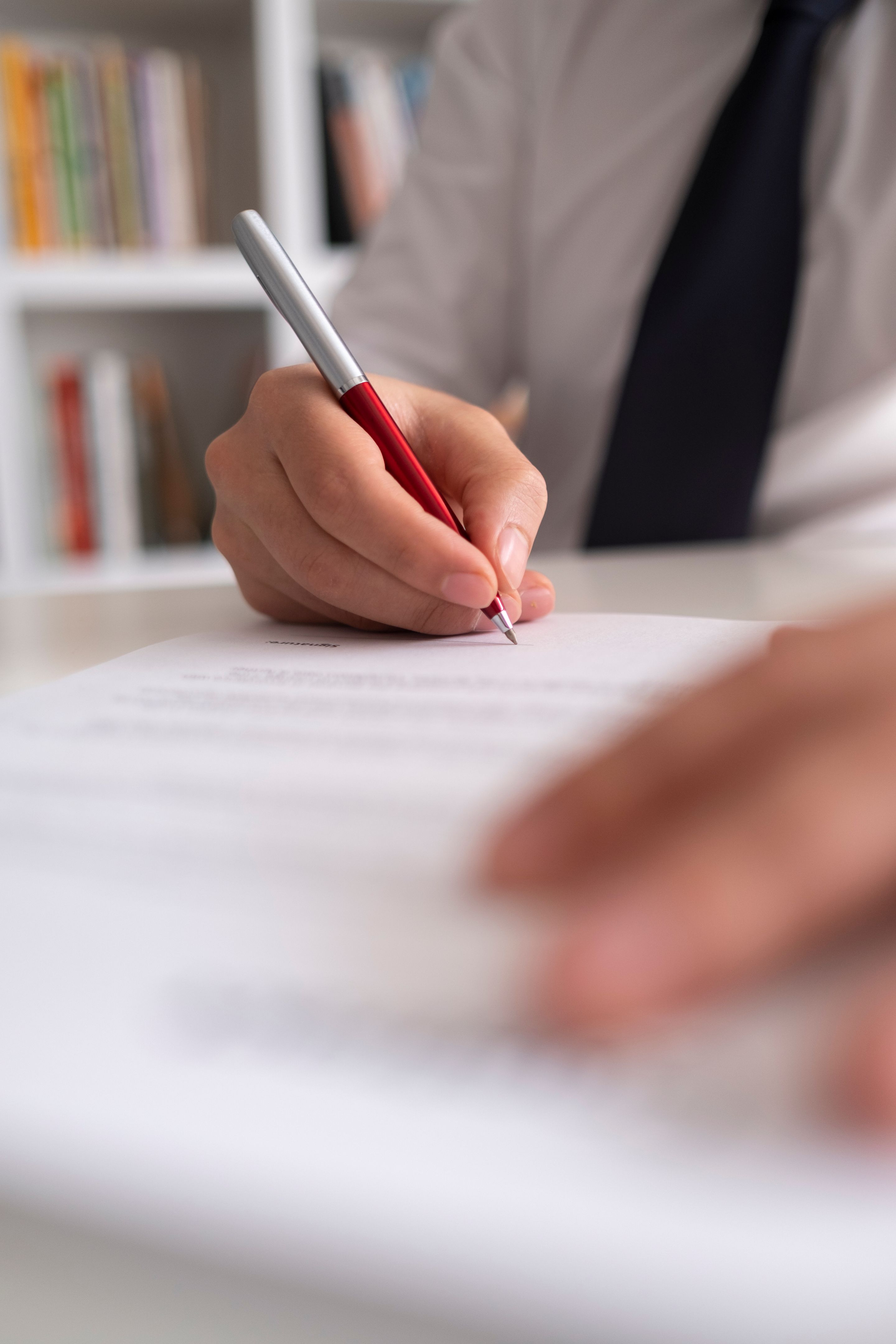 musician signing contract