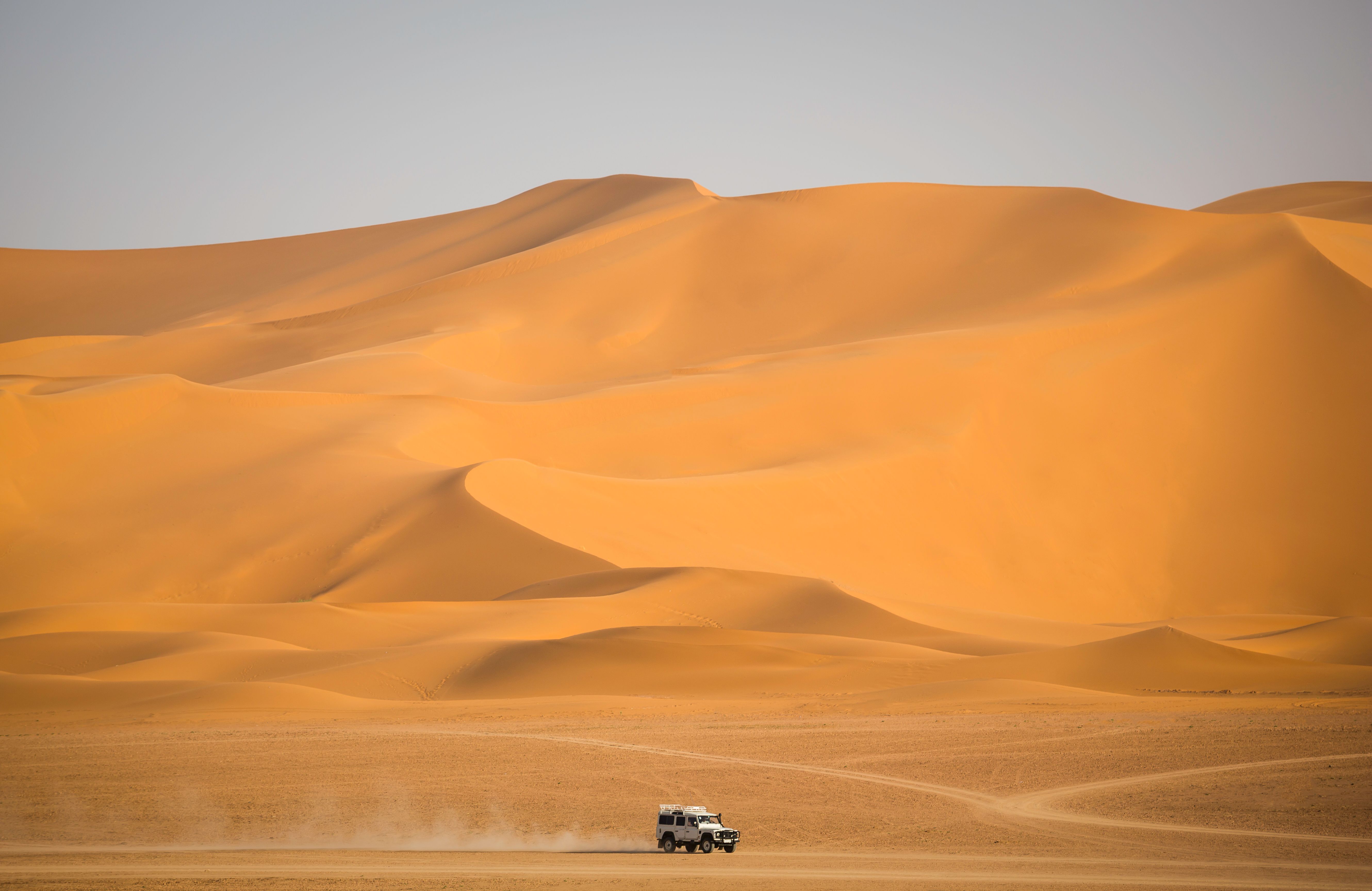 car driving in the Sahara Desert