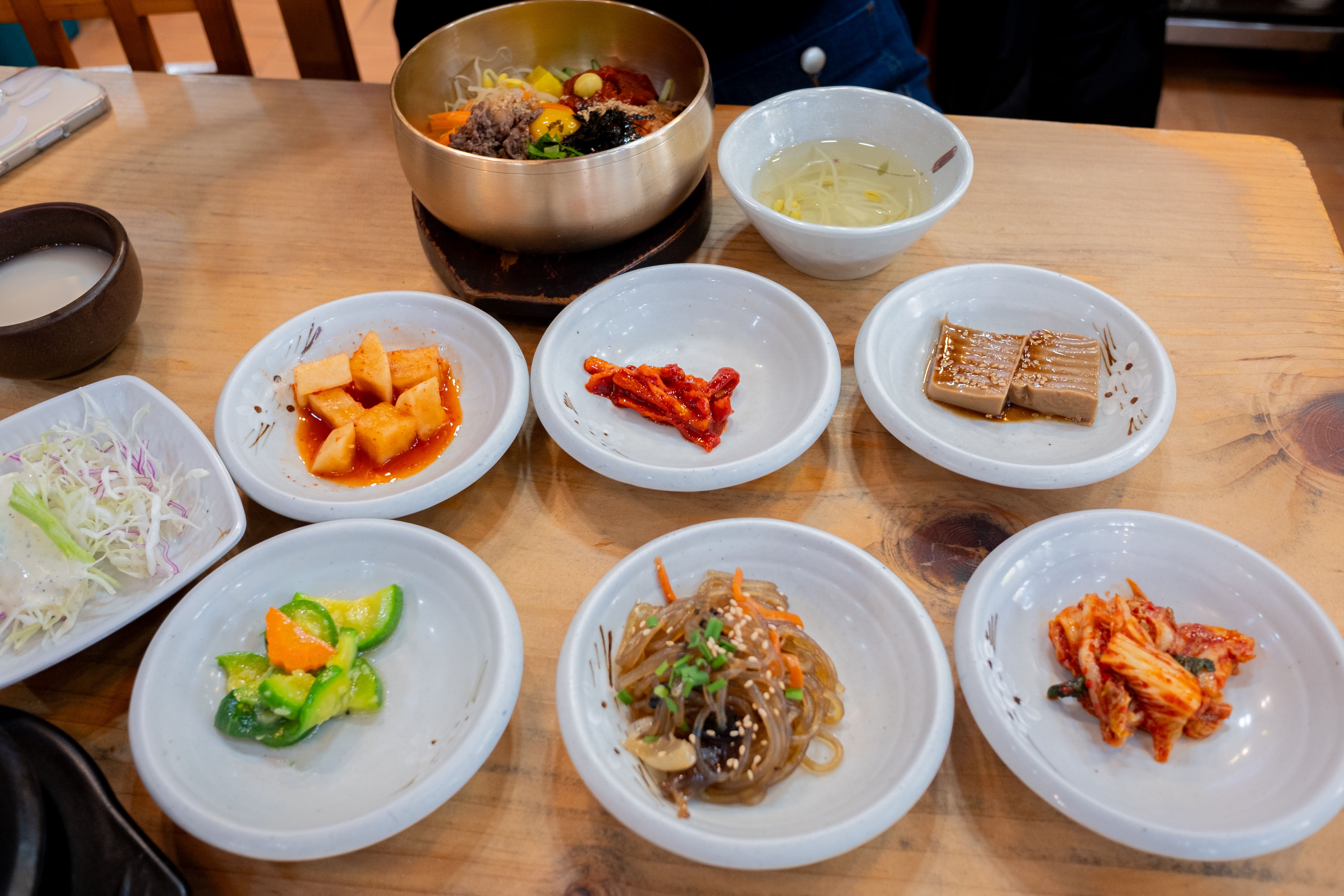 traditional korean restaurant