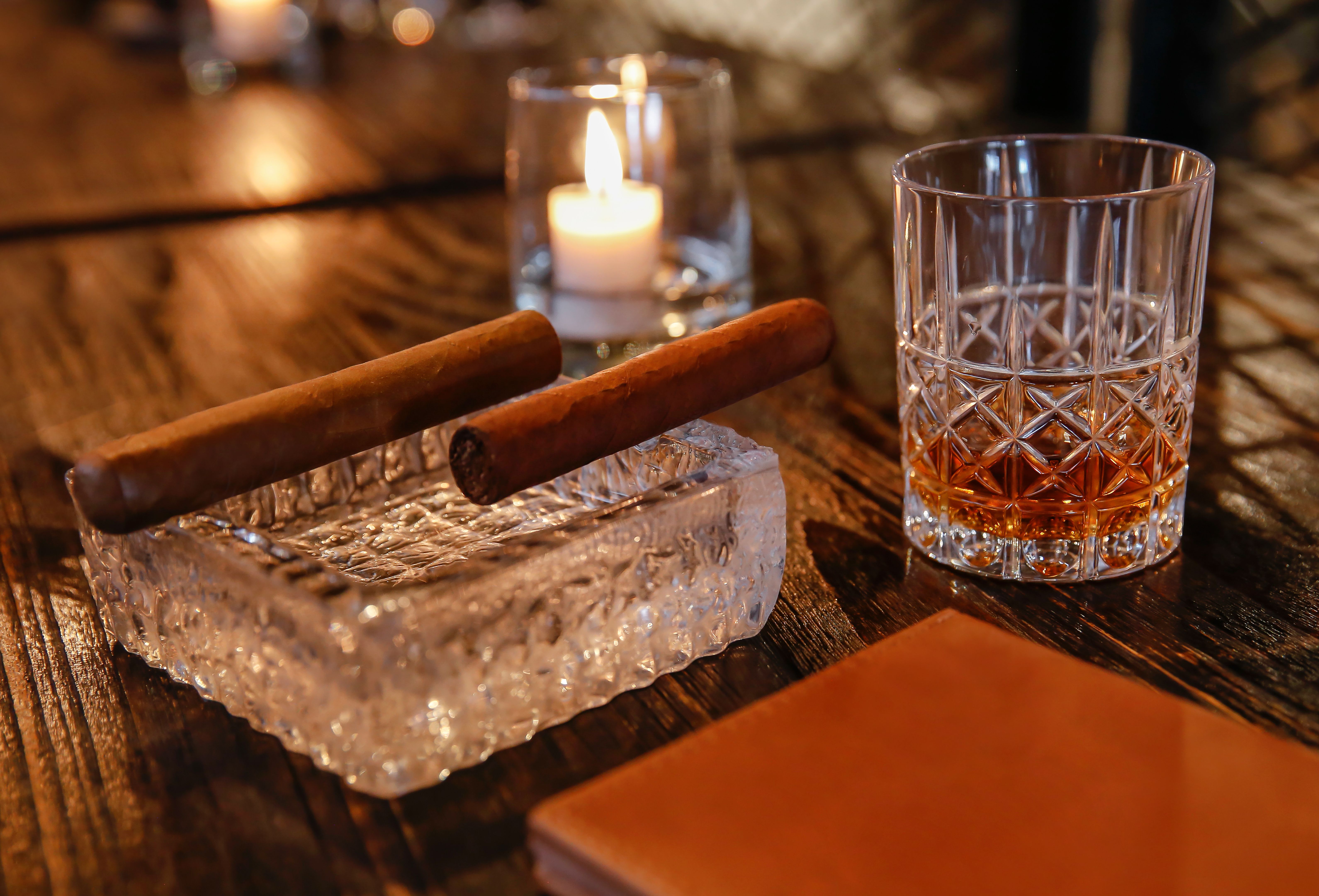 cigar and drink pairing