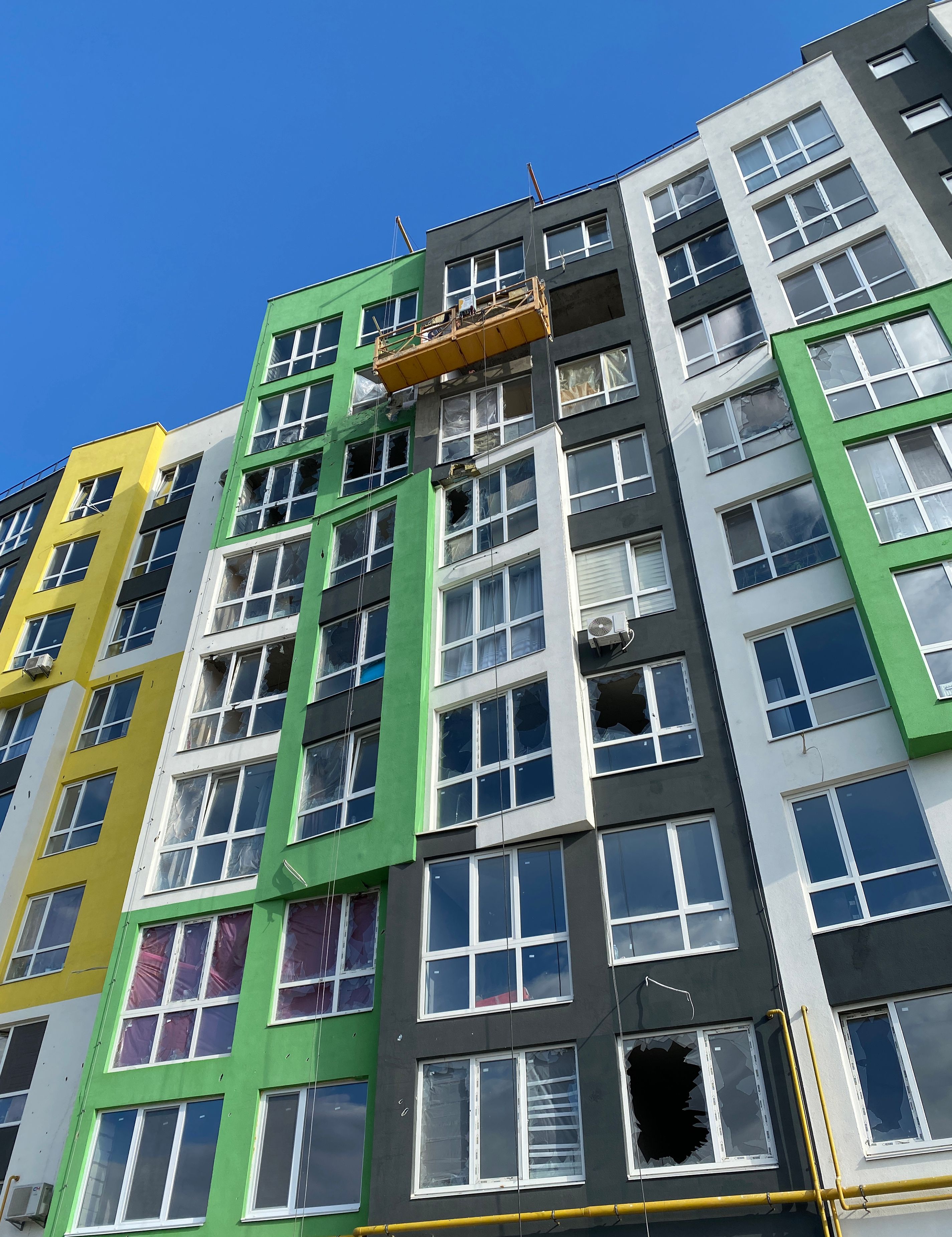 professional window installers