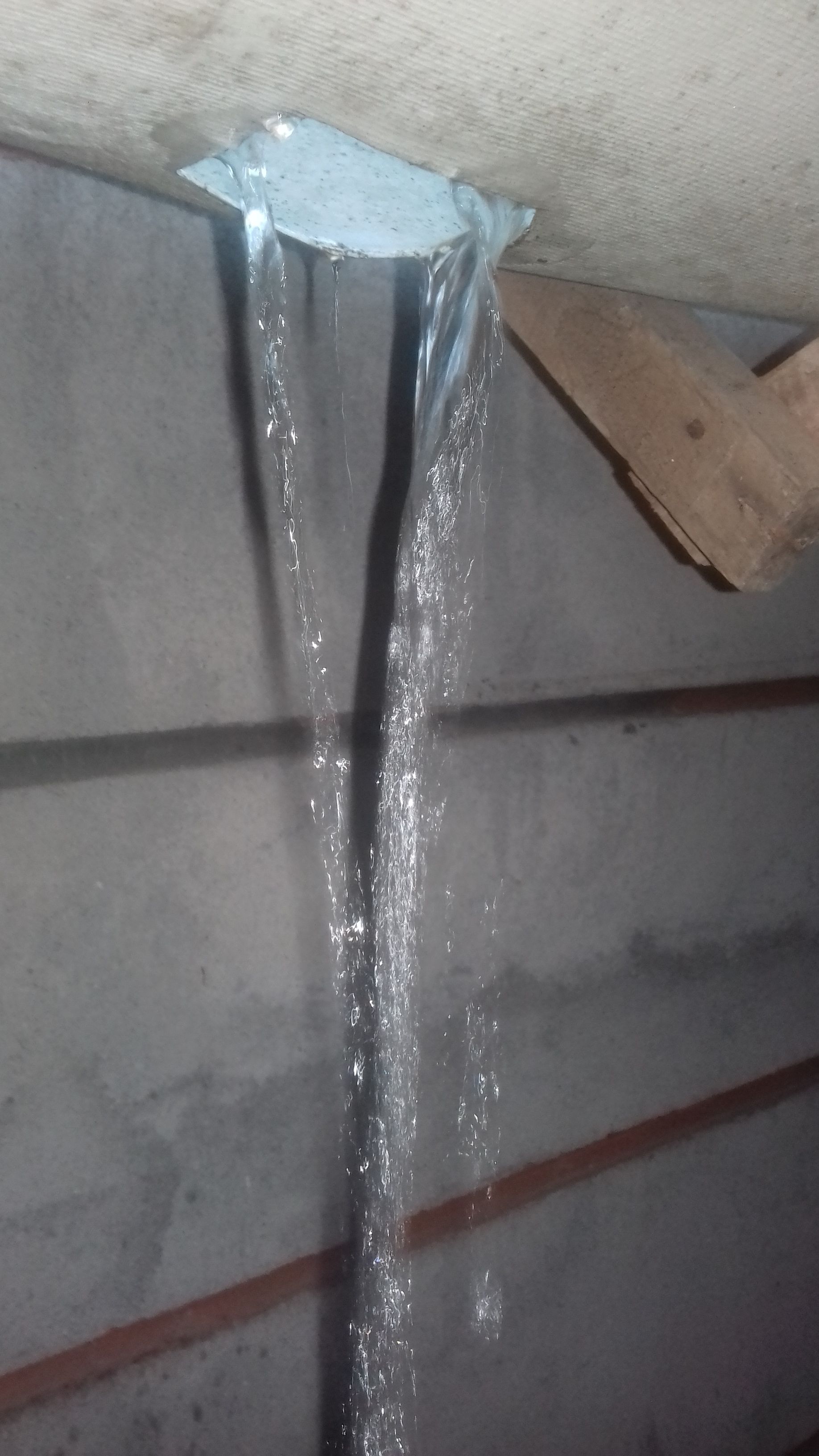 encanamento vazamento