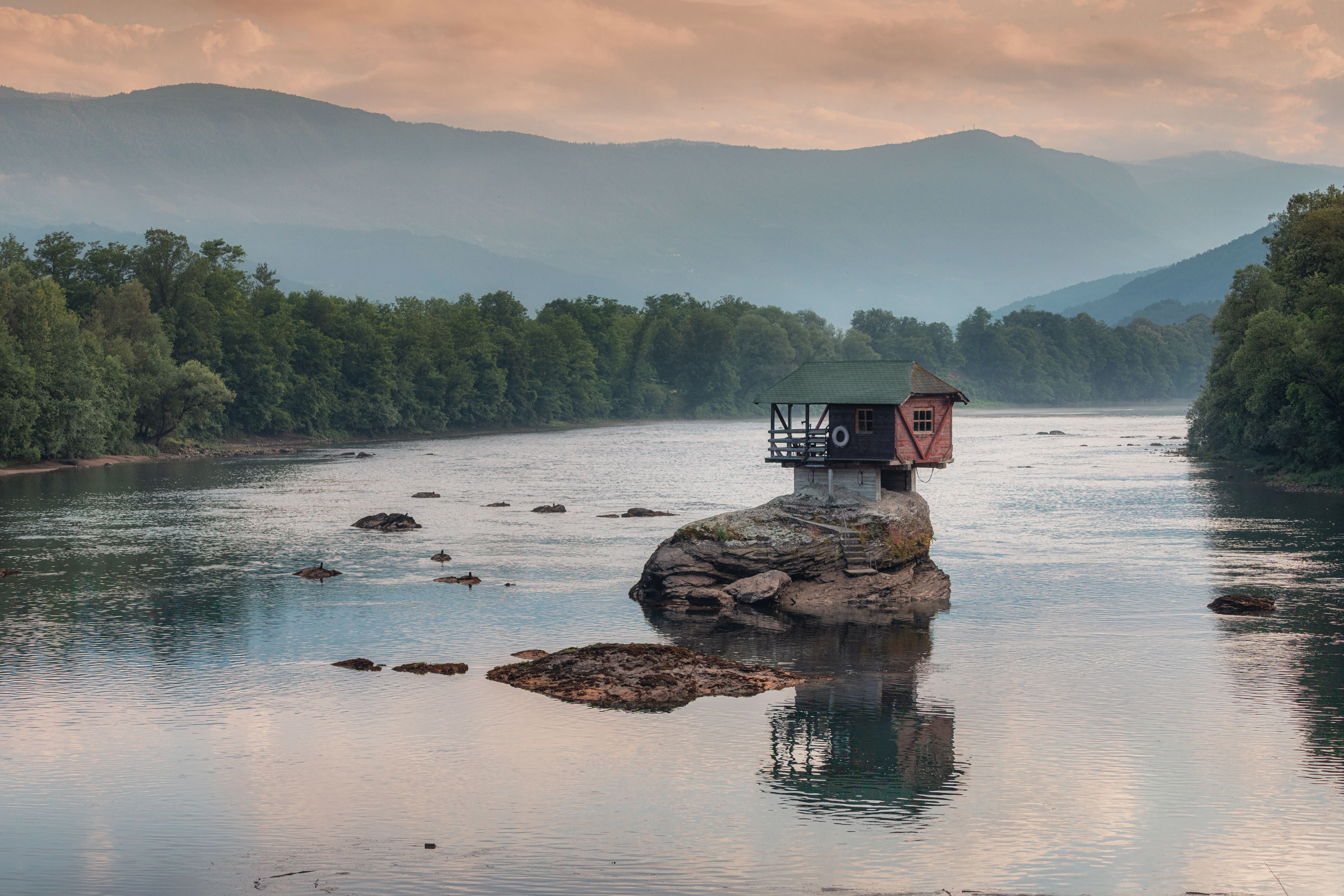 drina river house