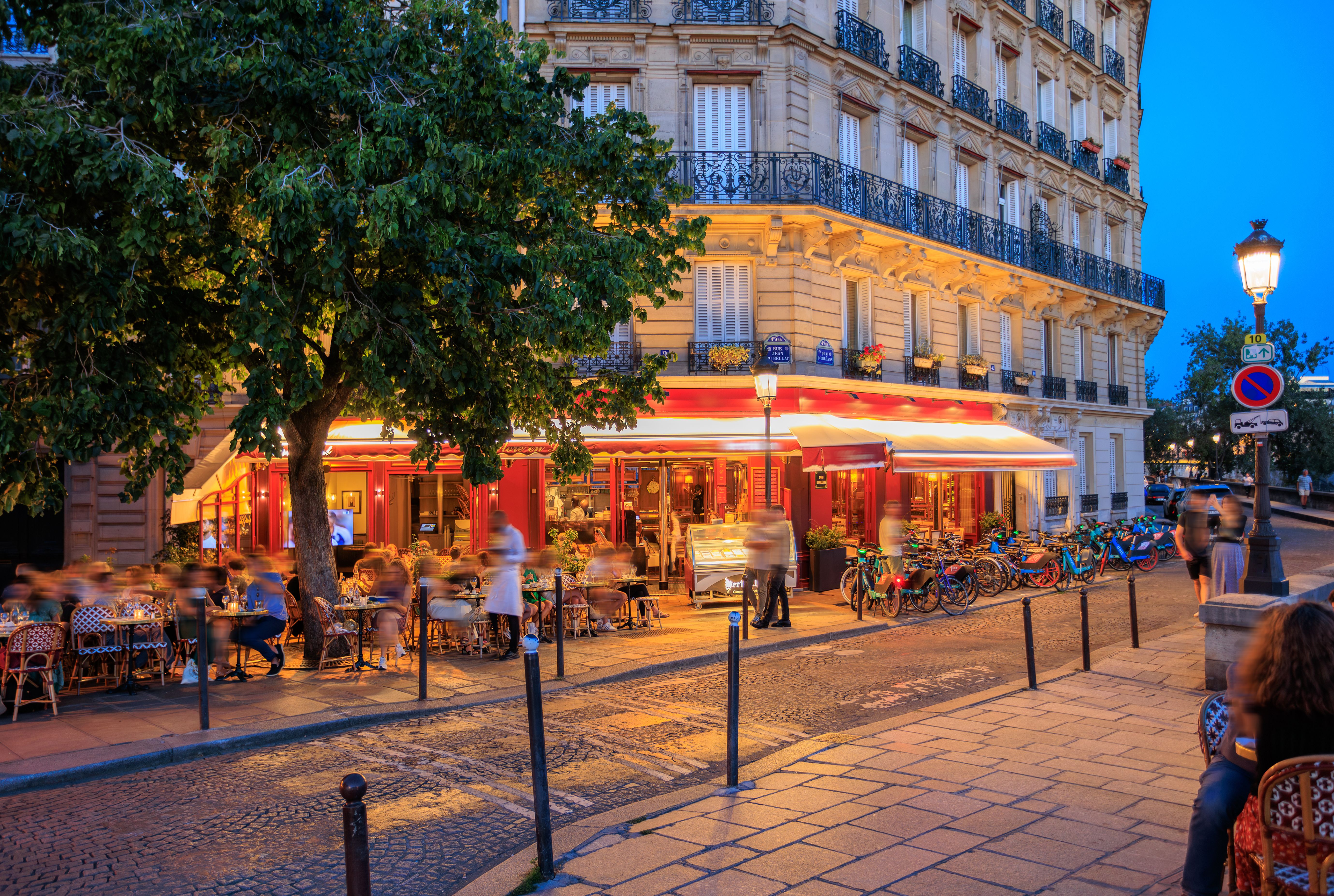 french dining