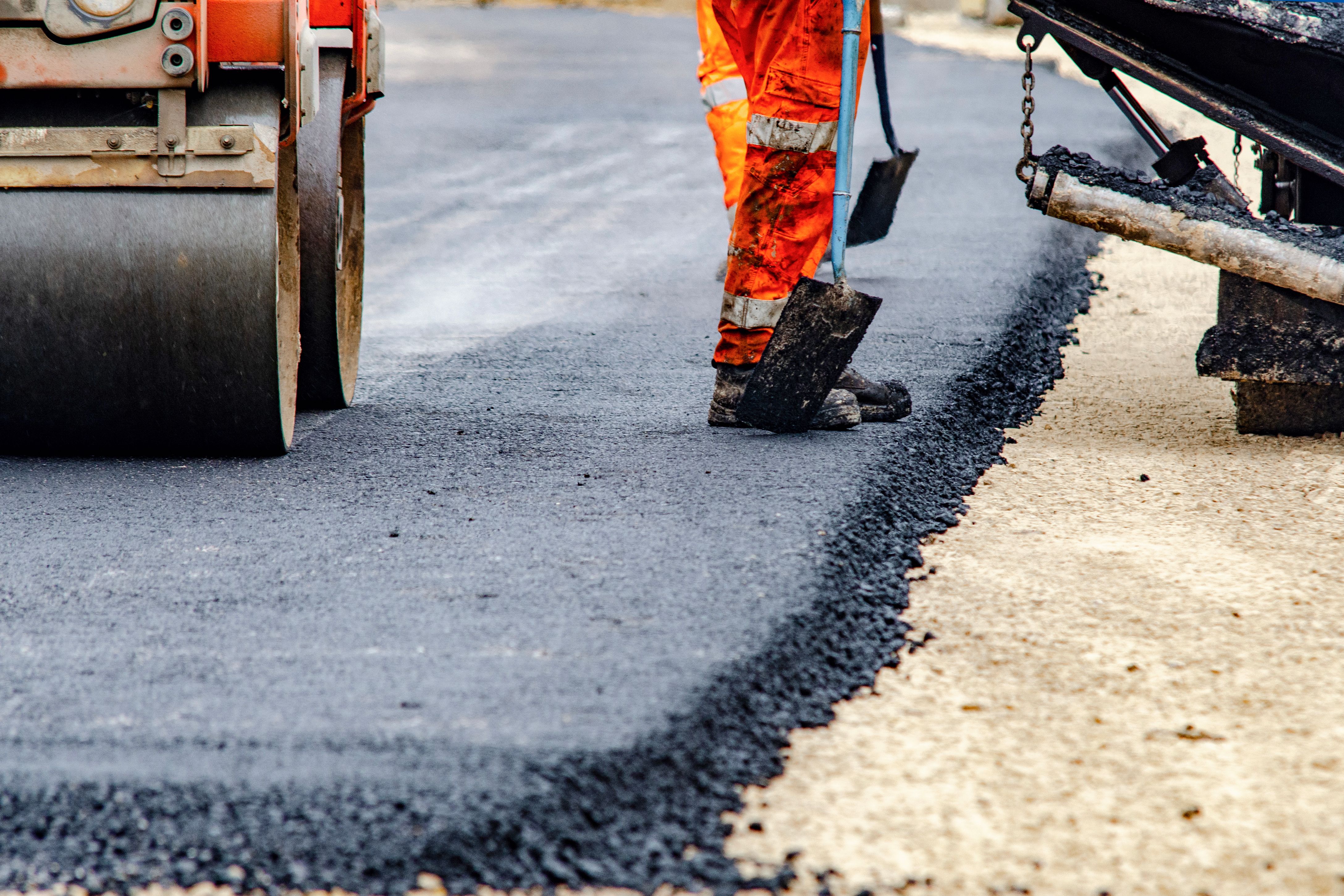 asphalt paving