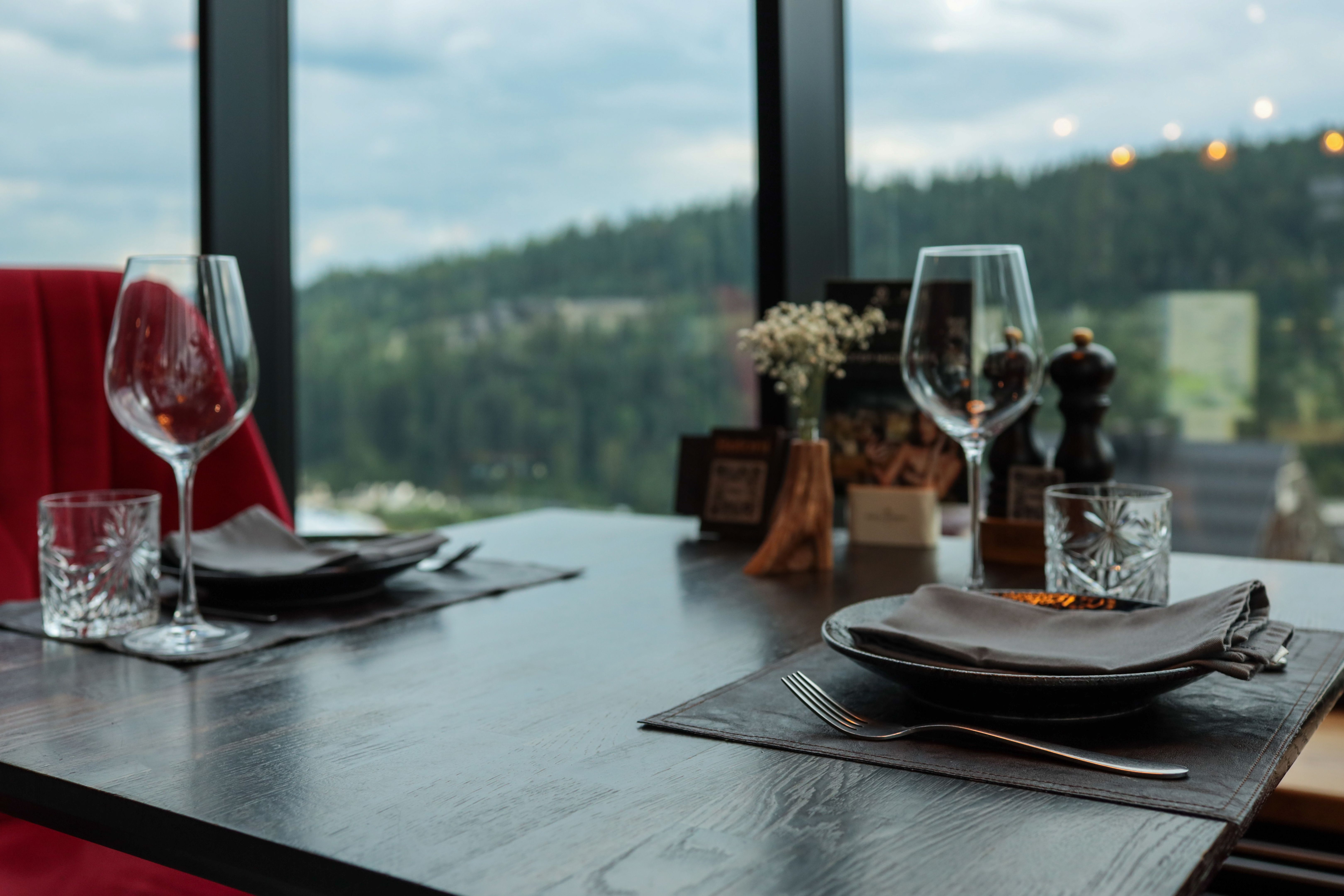hotel restaurant panoramic view