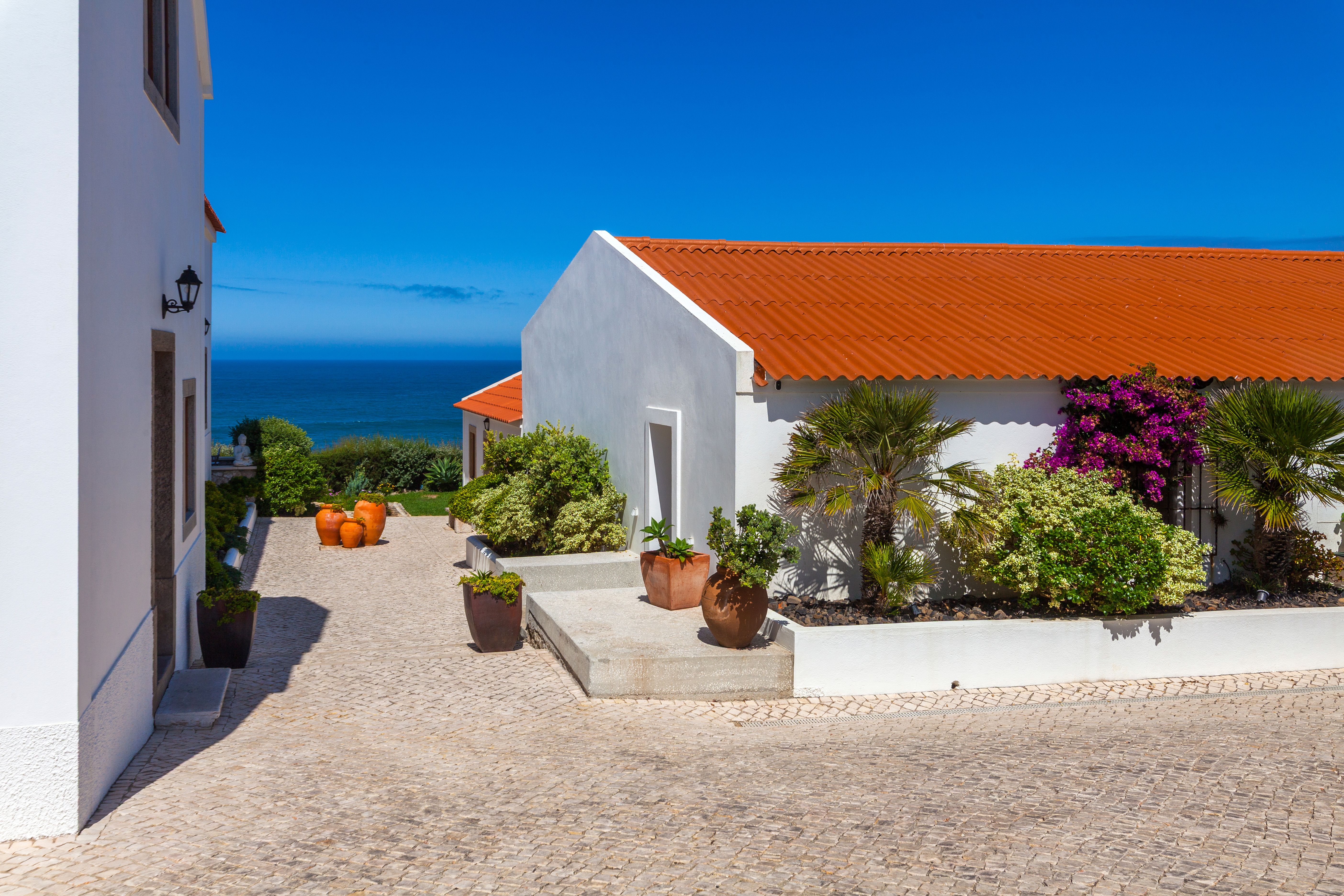 luxury homes portugal