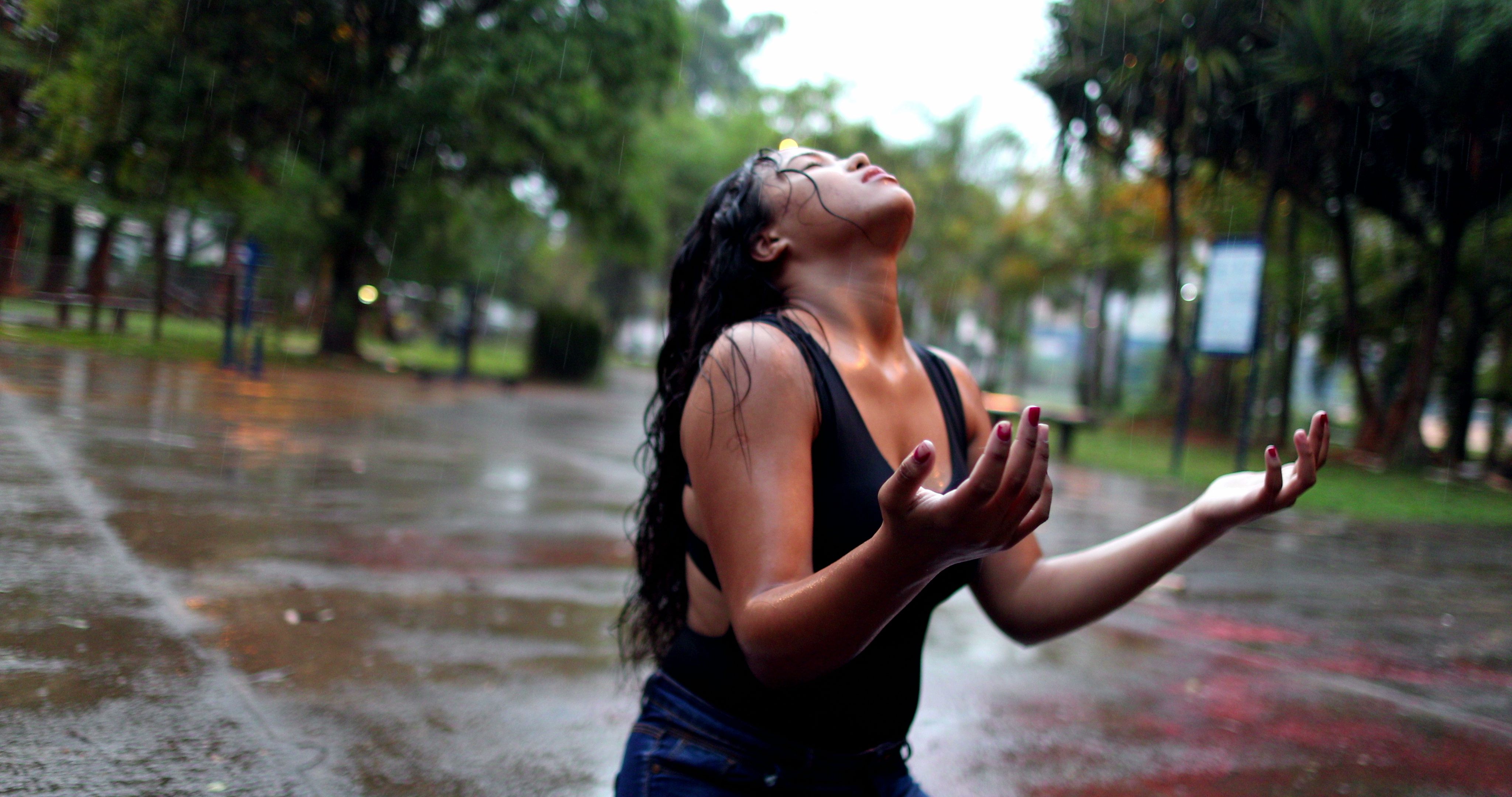 móveis proteção chuva