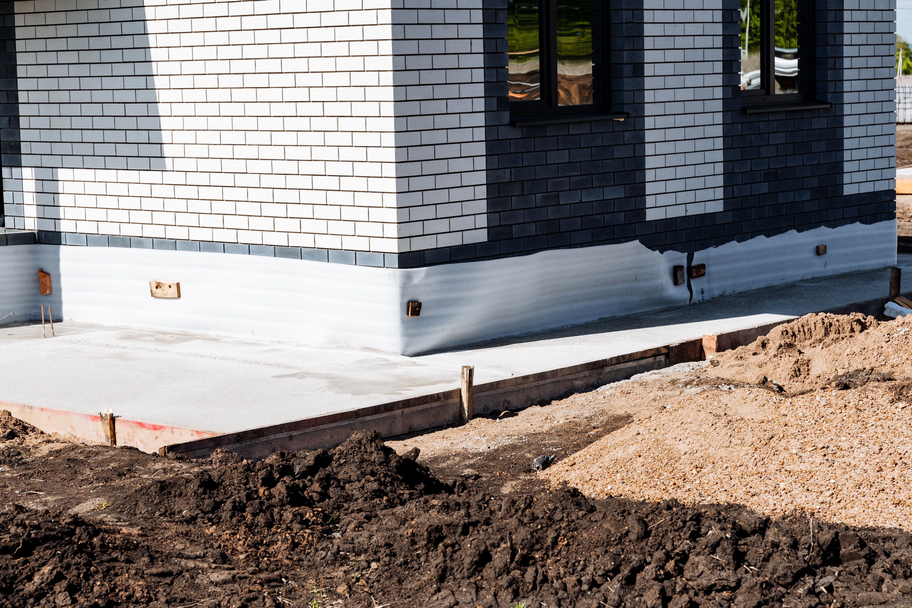 preparing house exterior