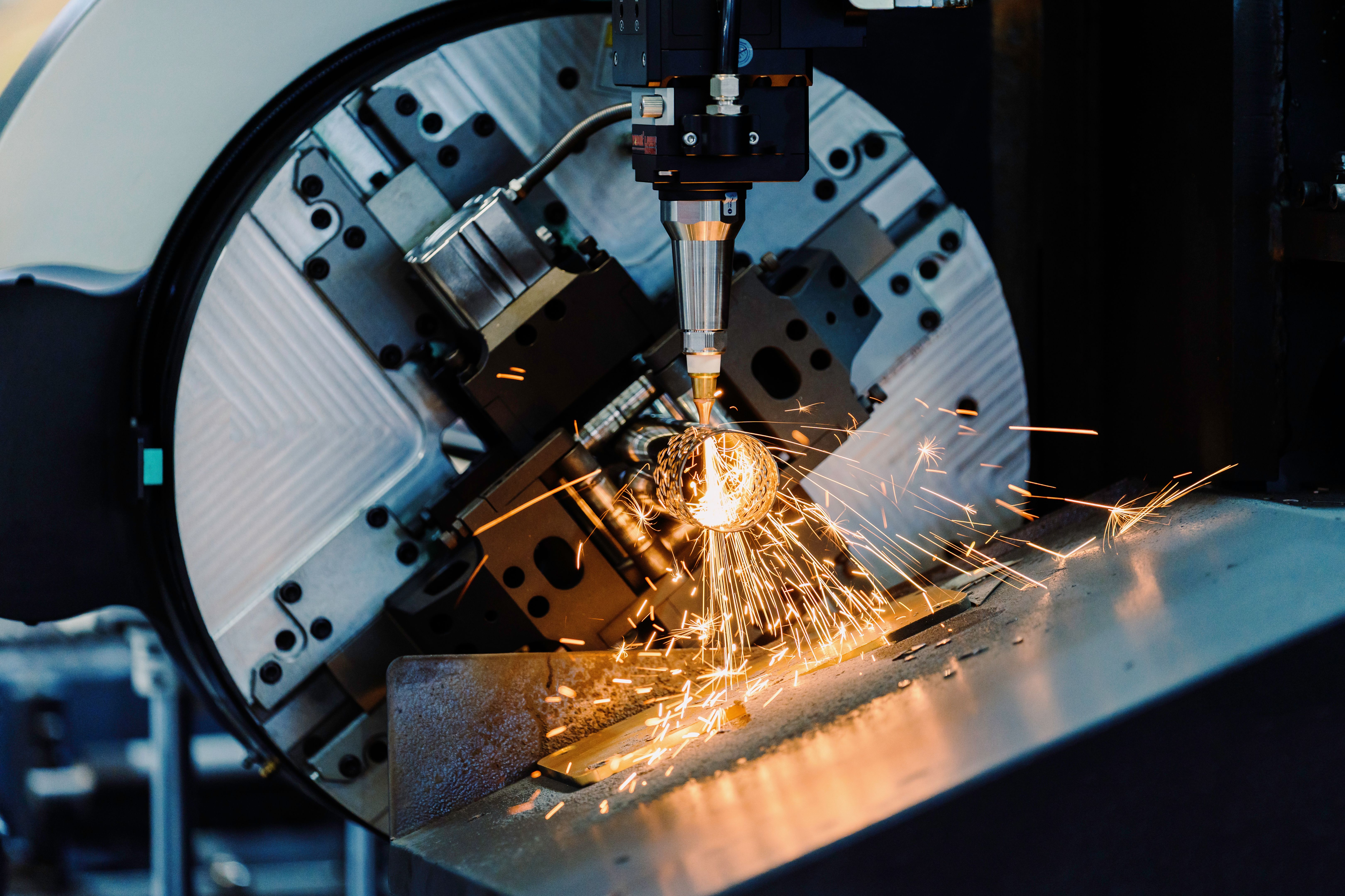 metal cutting precision