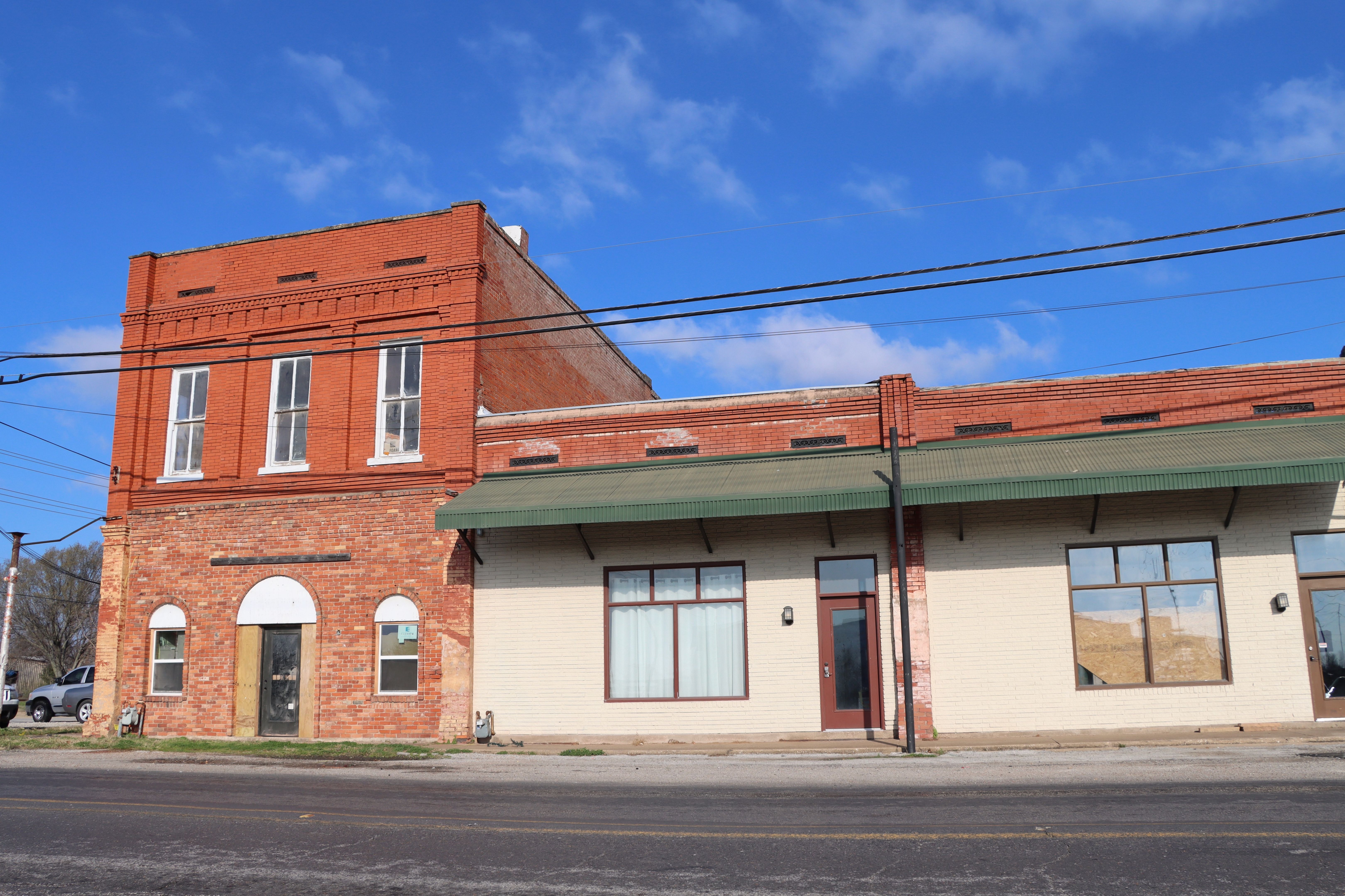 commercial building Weatherford