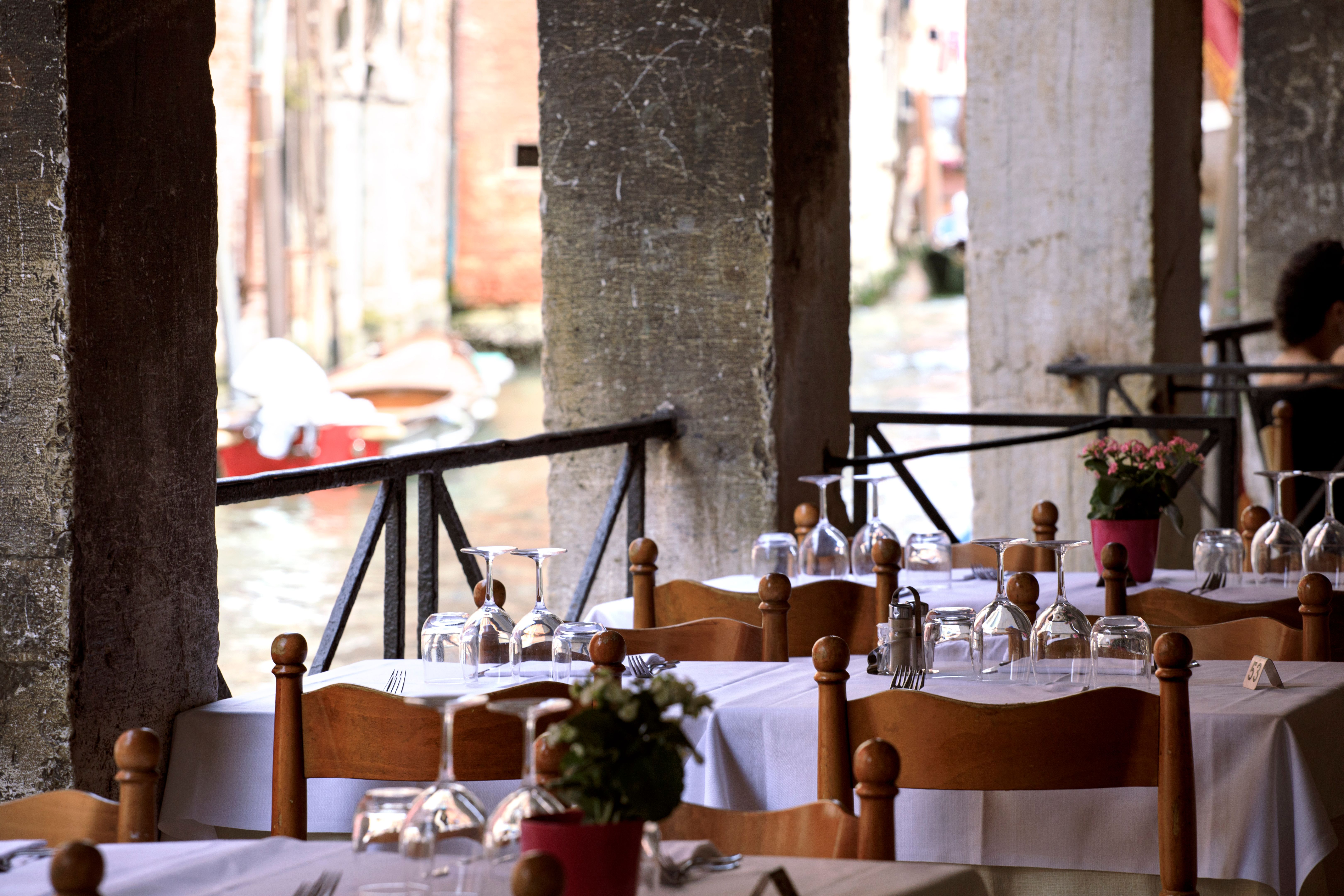 traditional italian trattoria