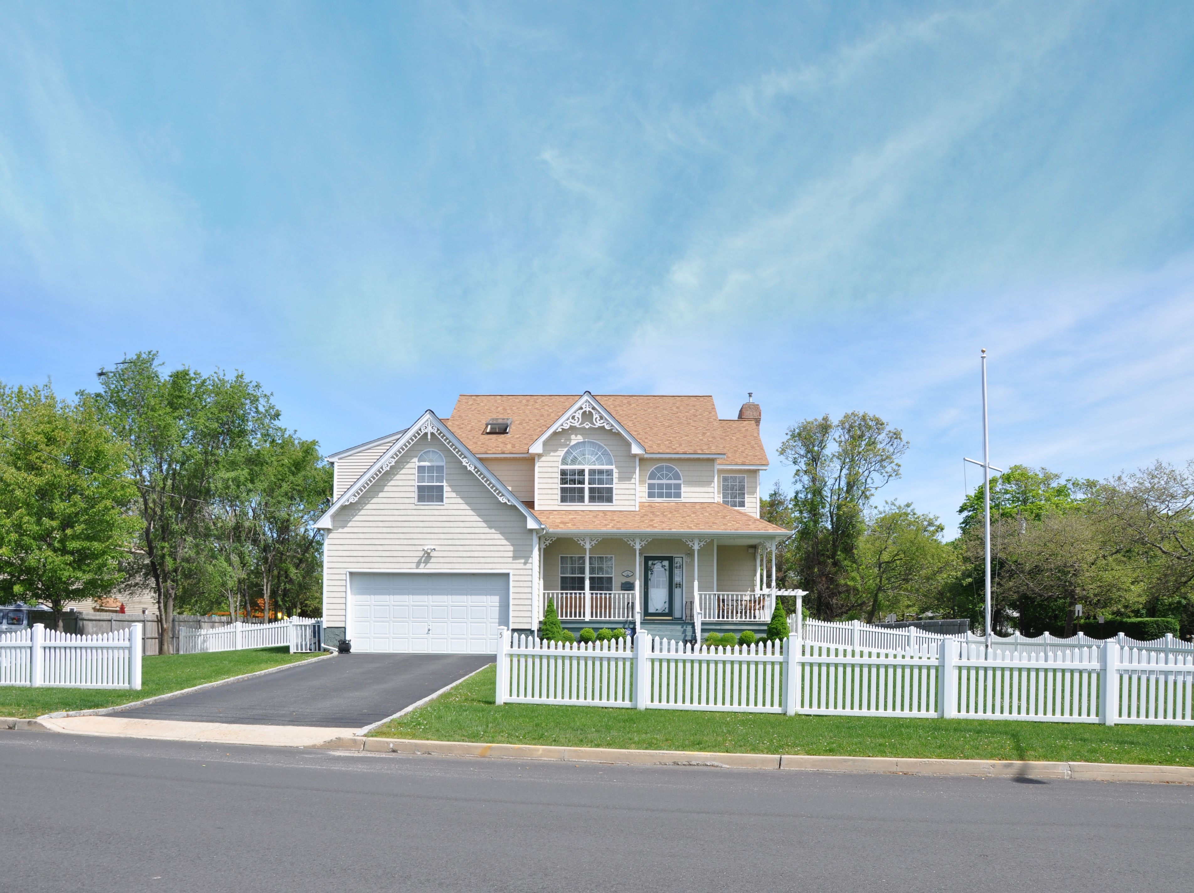 curb appeal fence