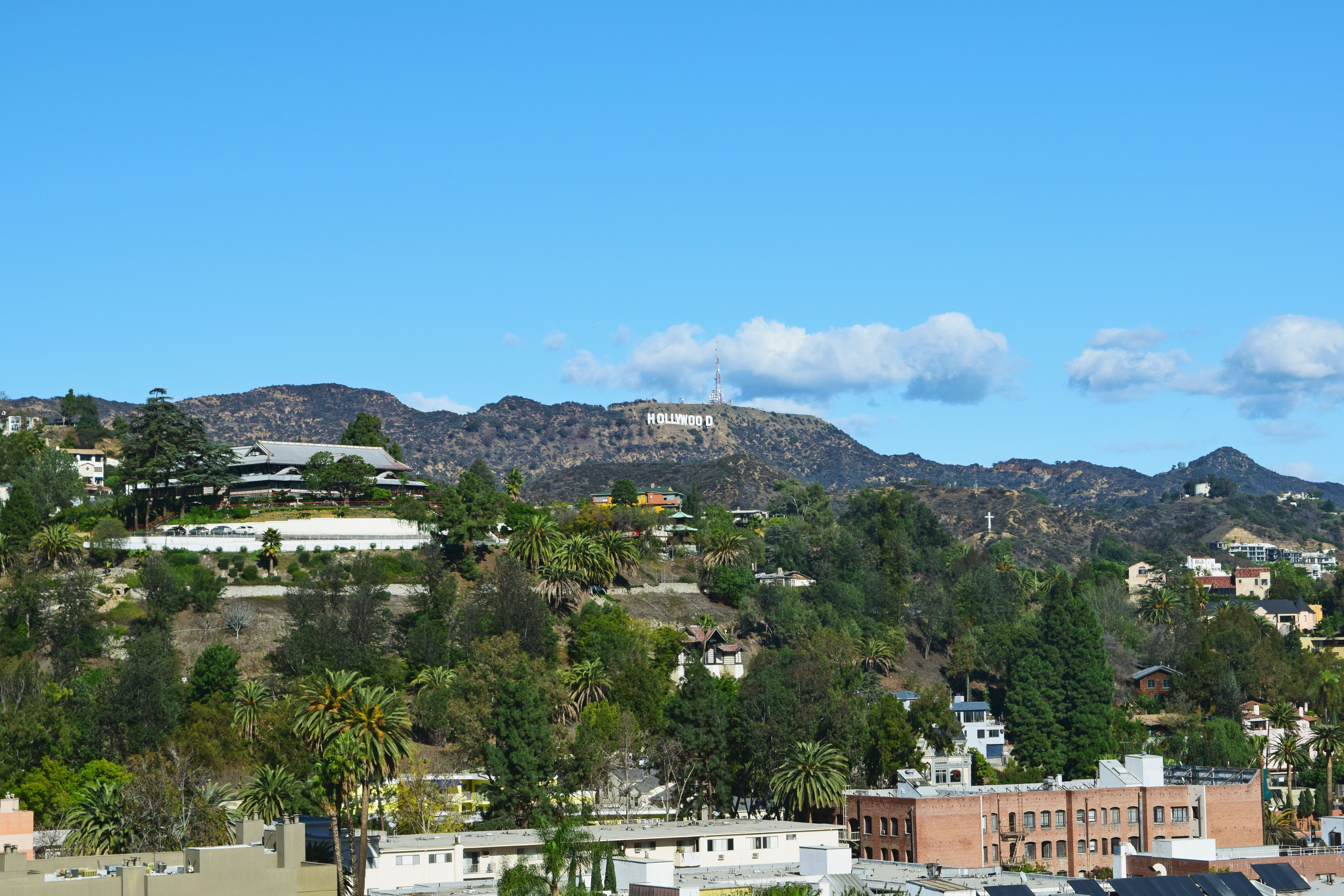 hollywood sign