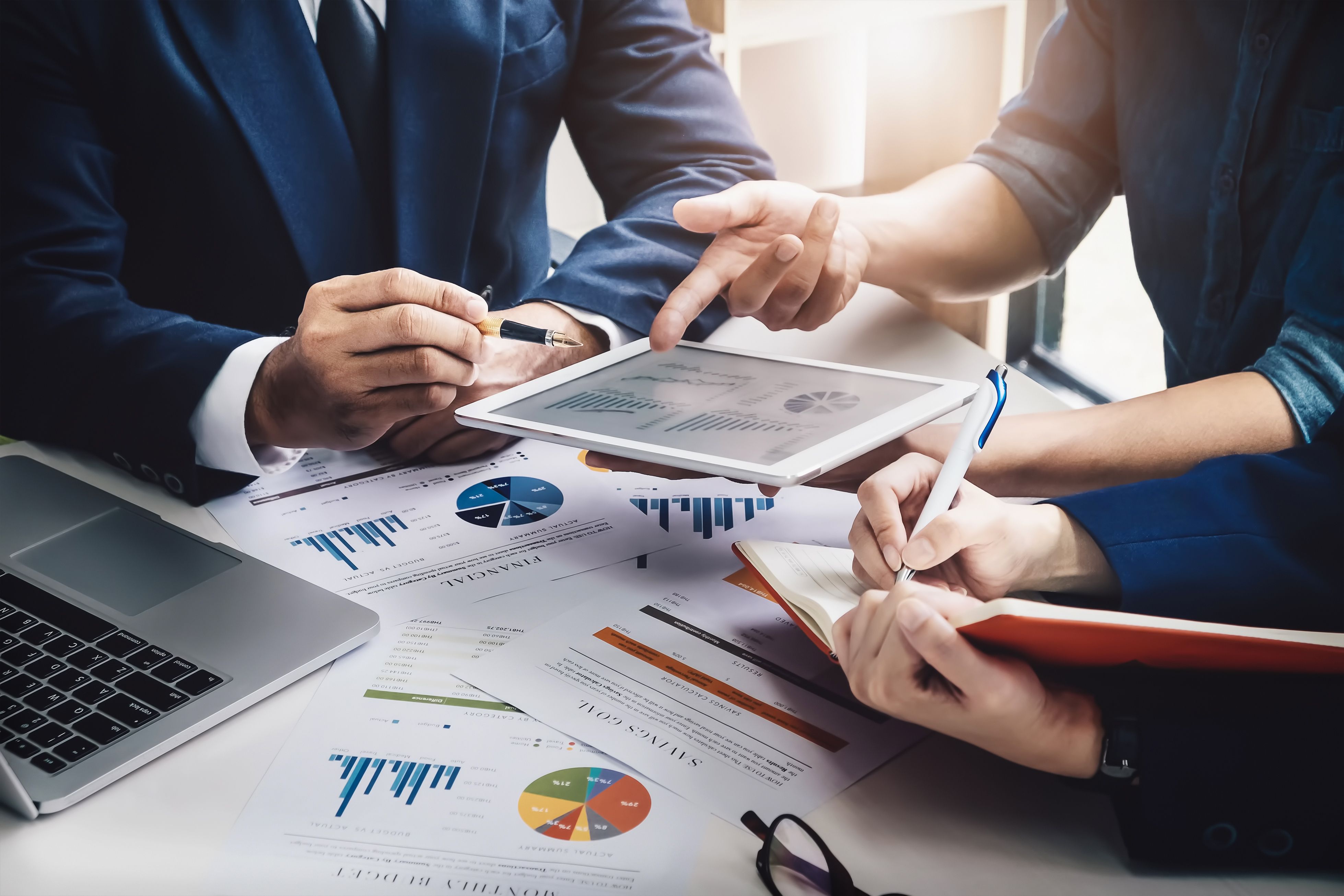 trading contracts