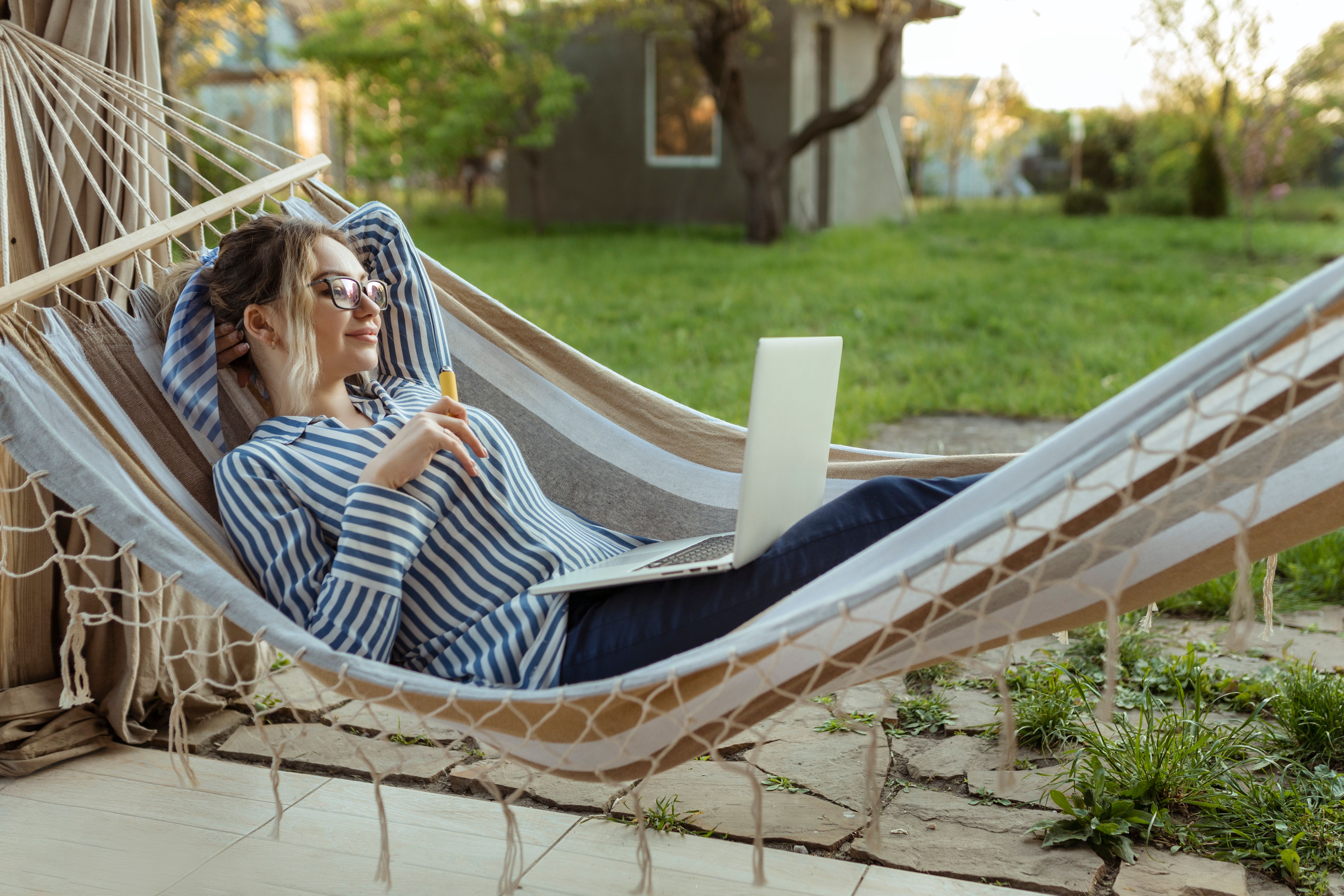relaxing vaping