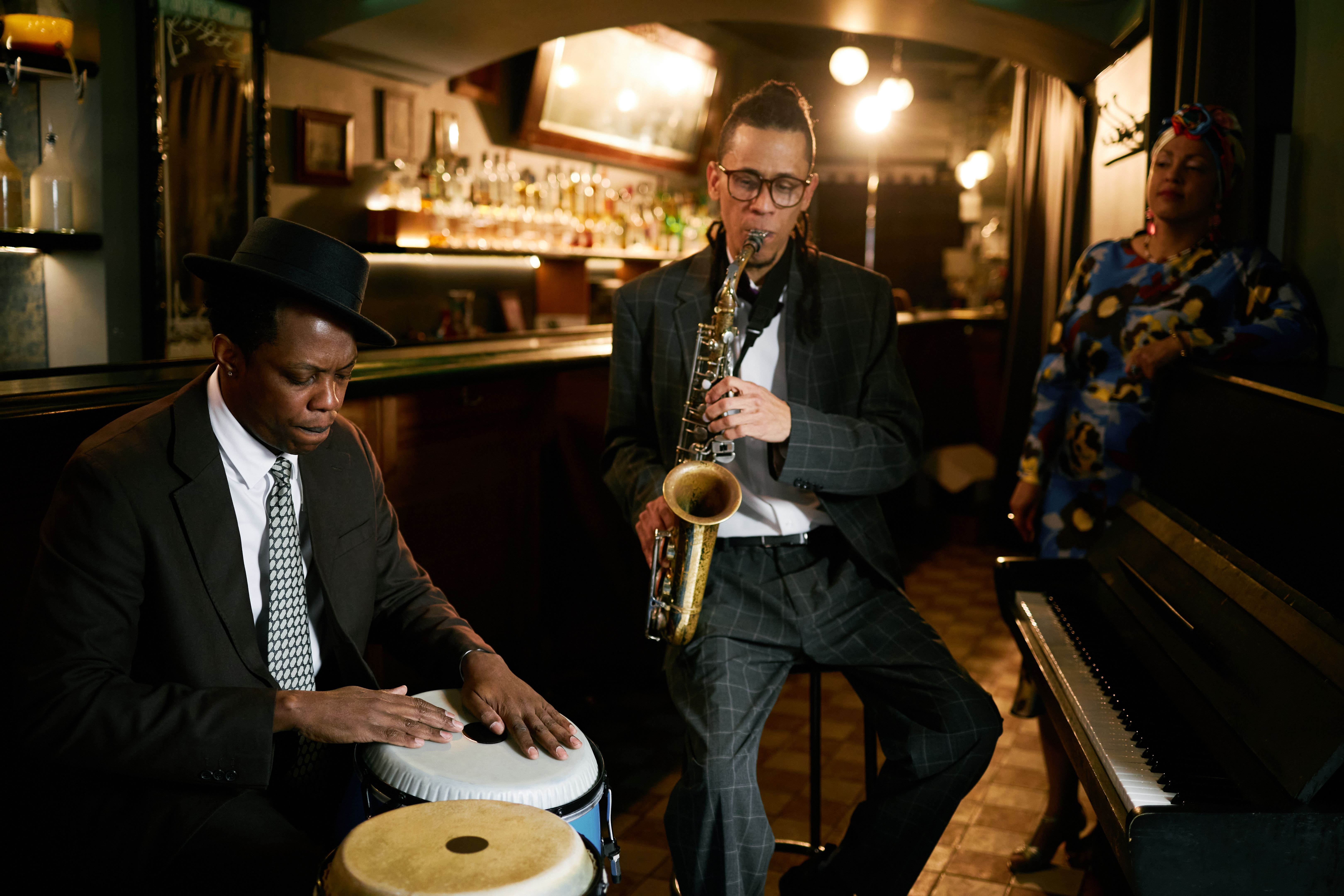 students playing jazz