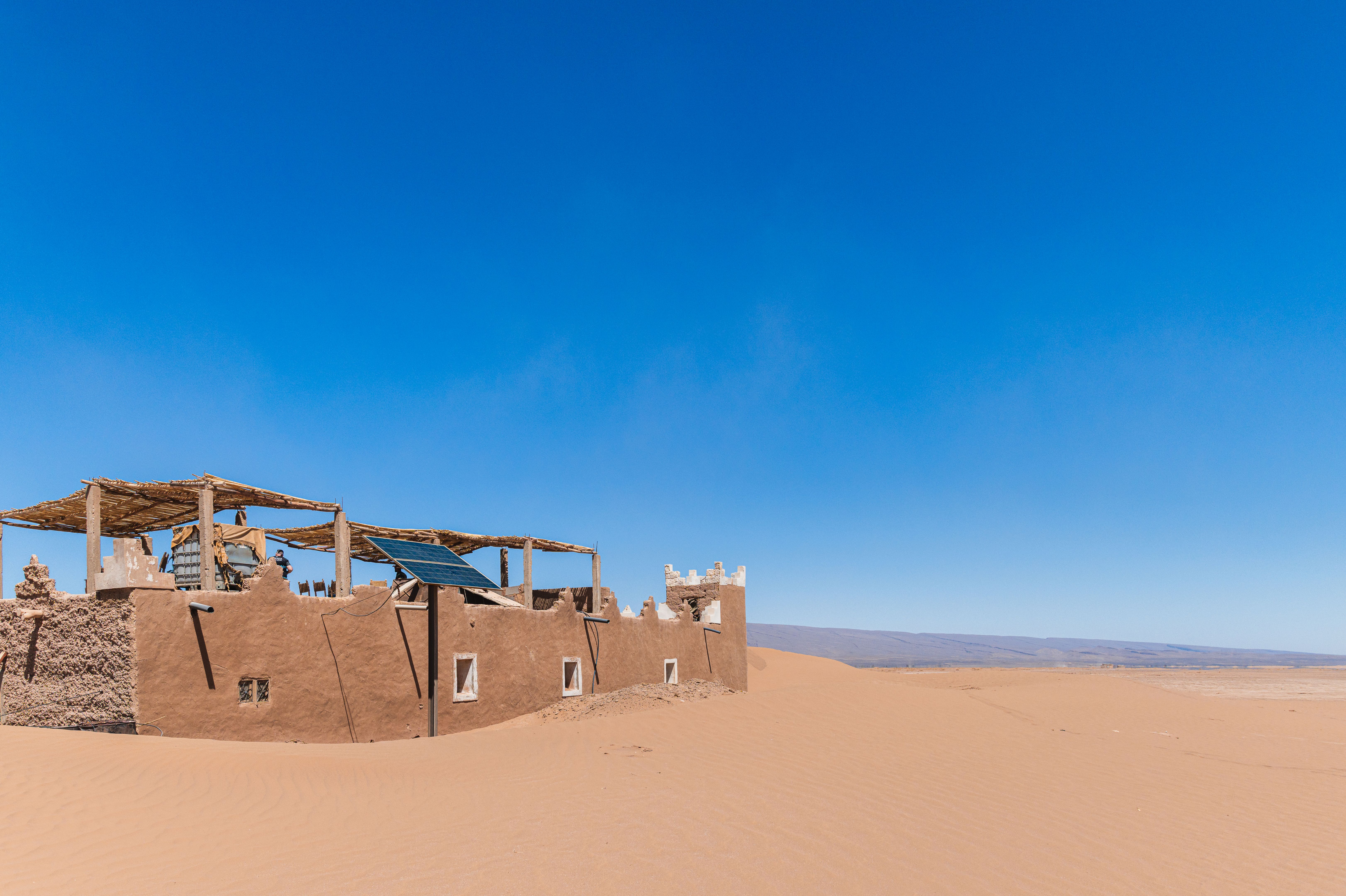 Restaurant at Lake Iriki (Morocco)