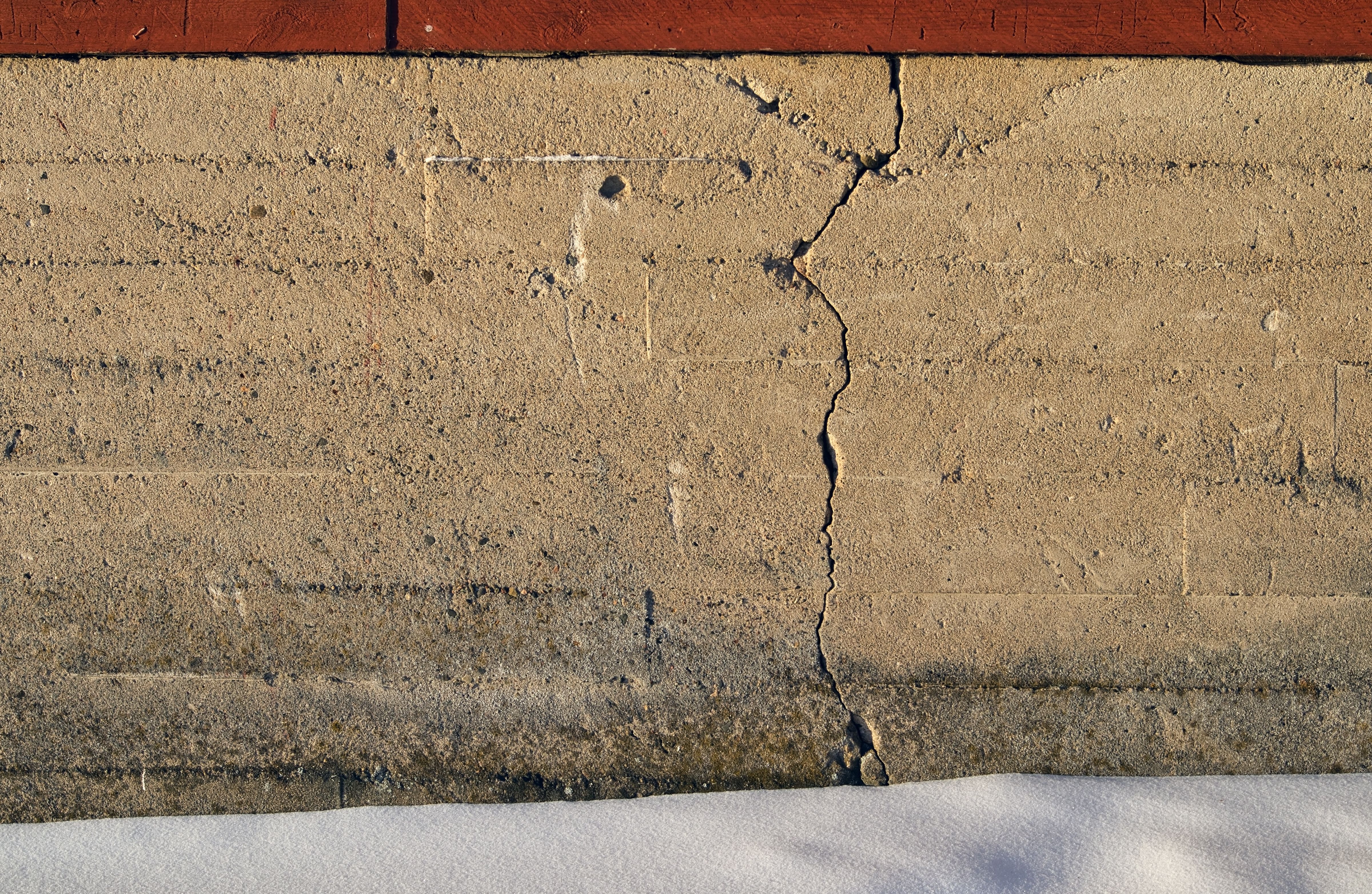 foundation cracks