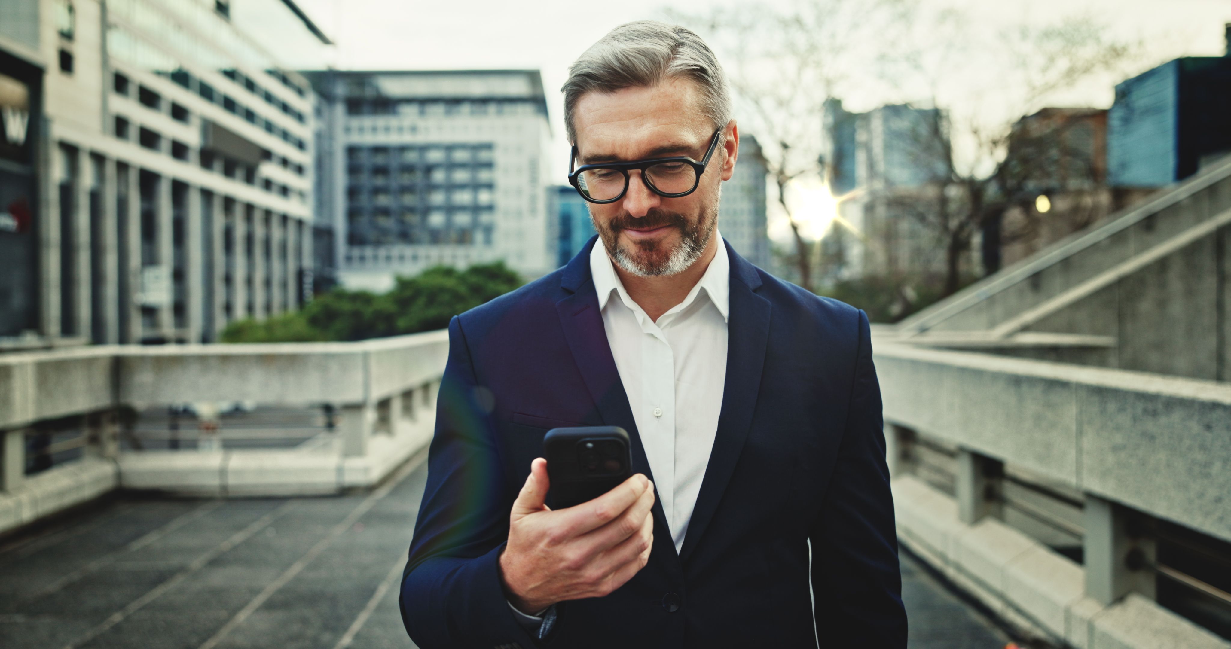 real estate whatsapp