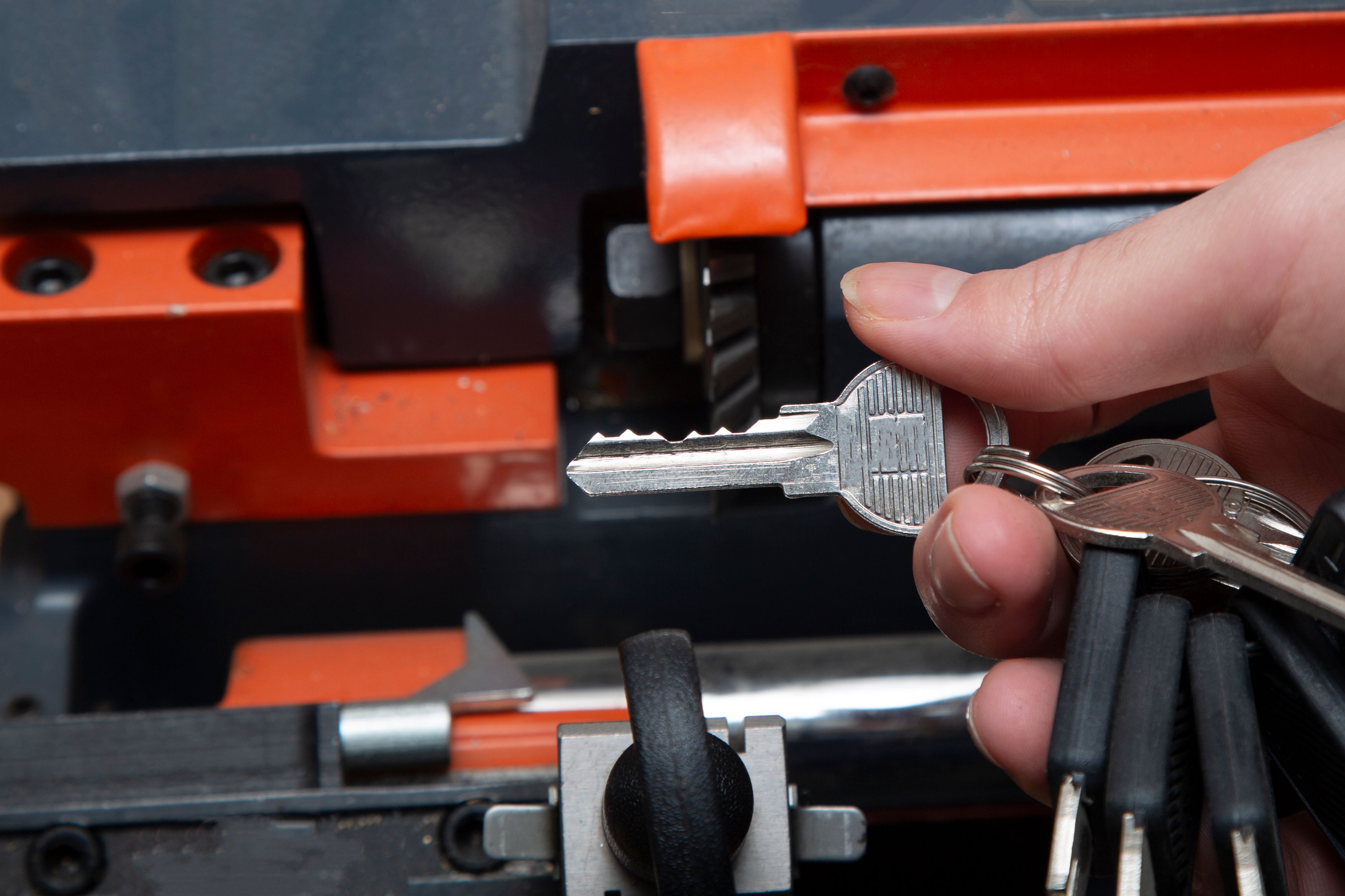 locksmith tools