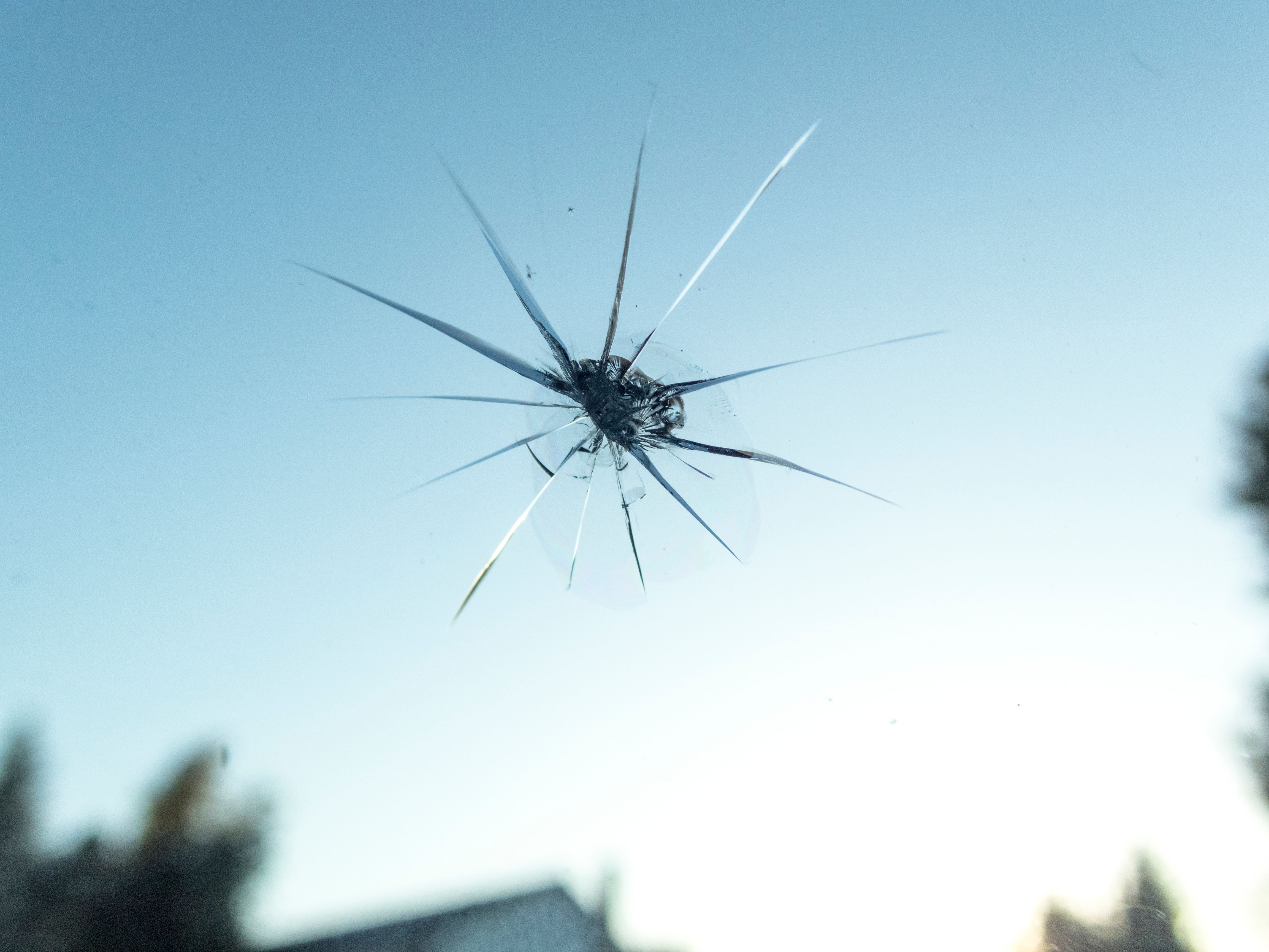 types of windshield cracks