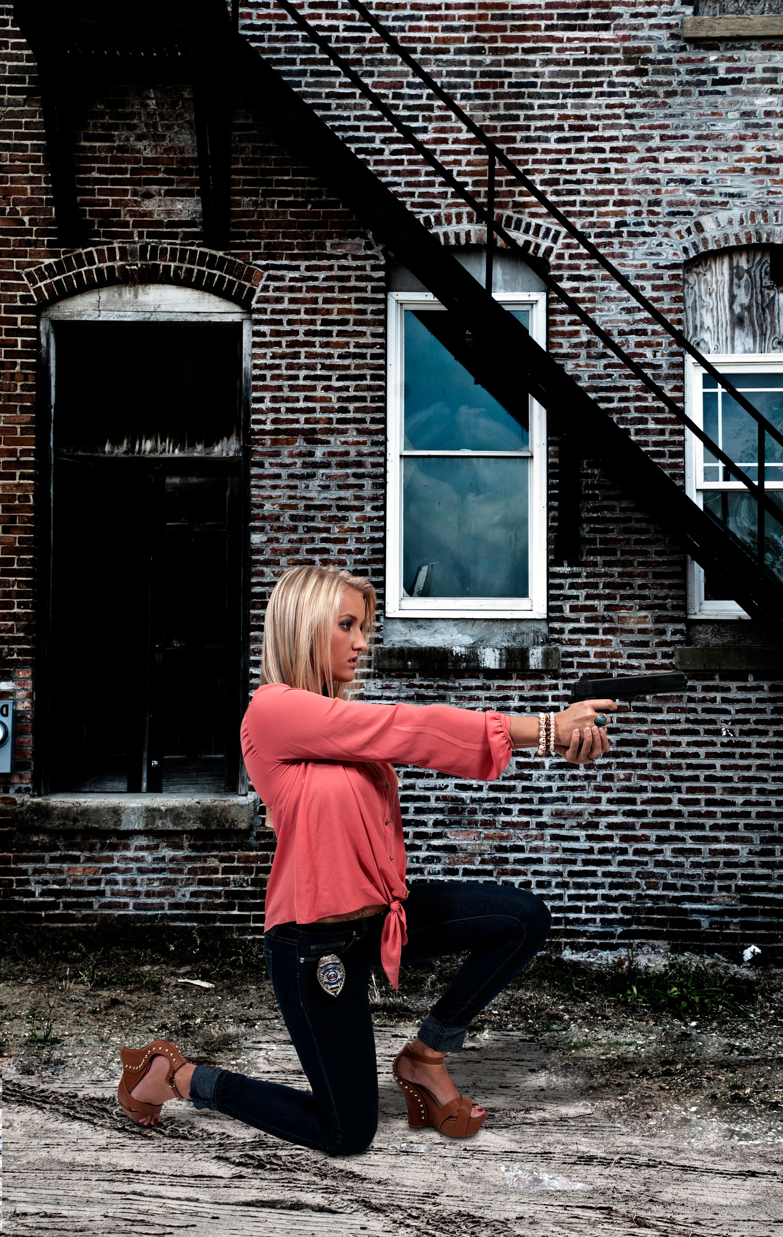 Female Detective Female Detective