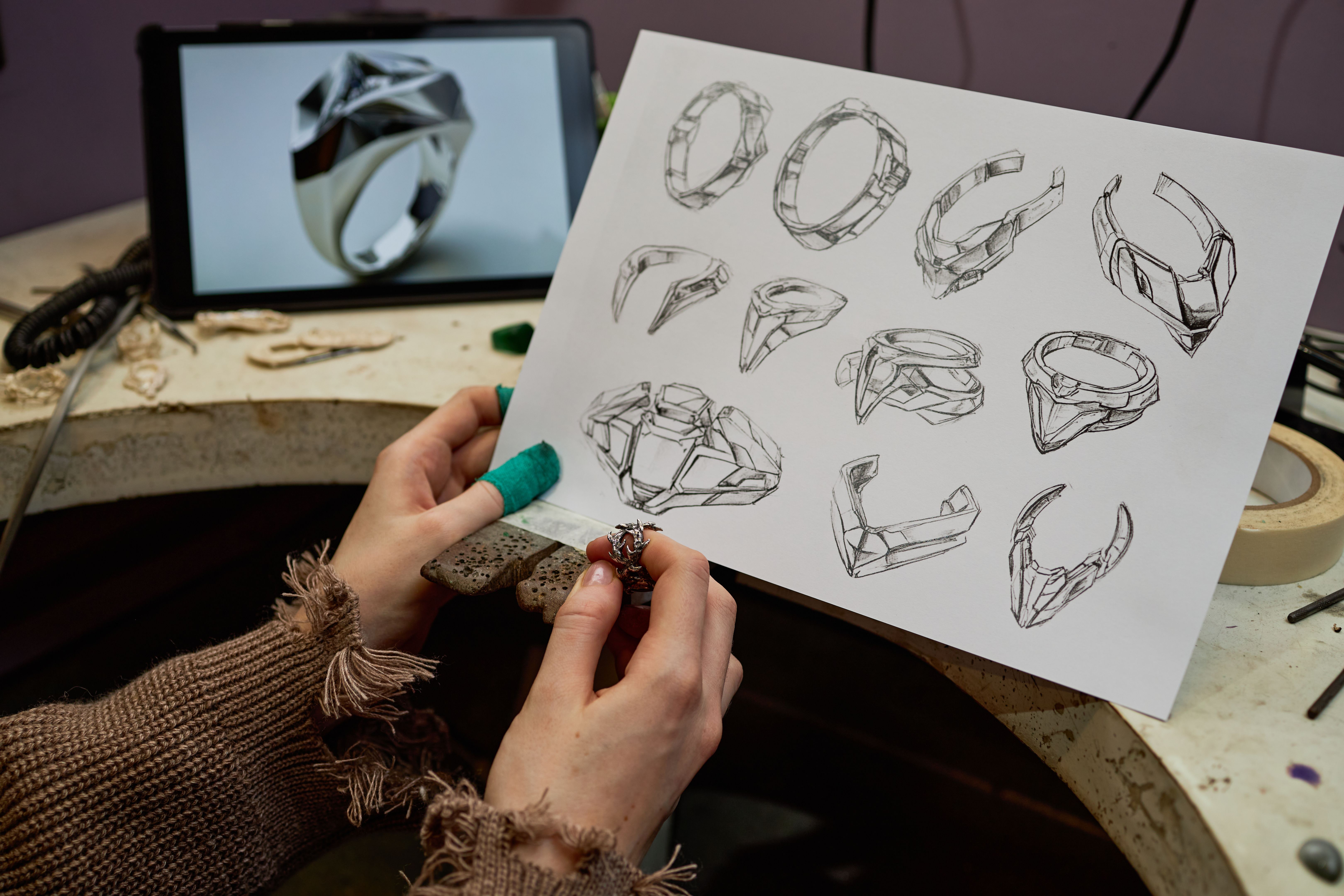 custom jewelry sketch