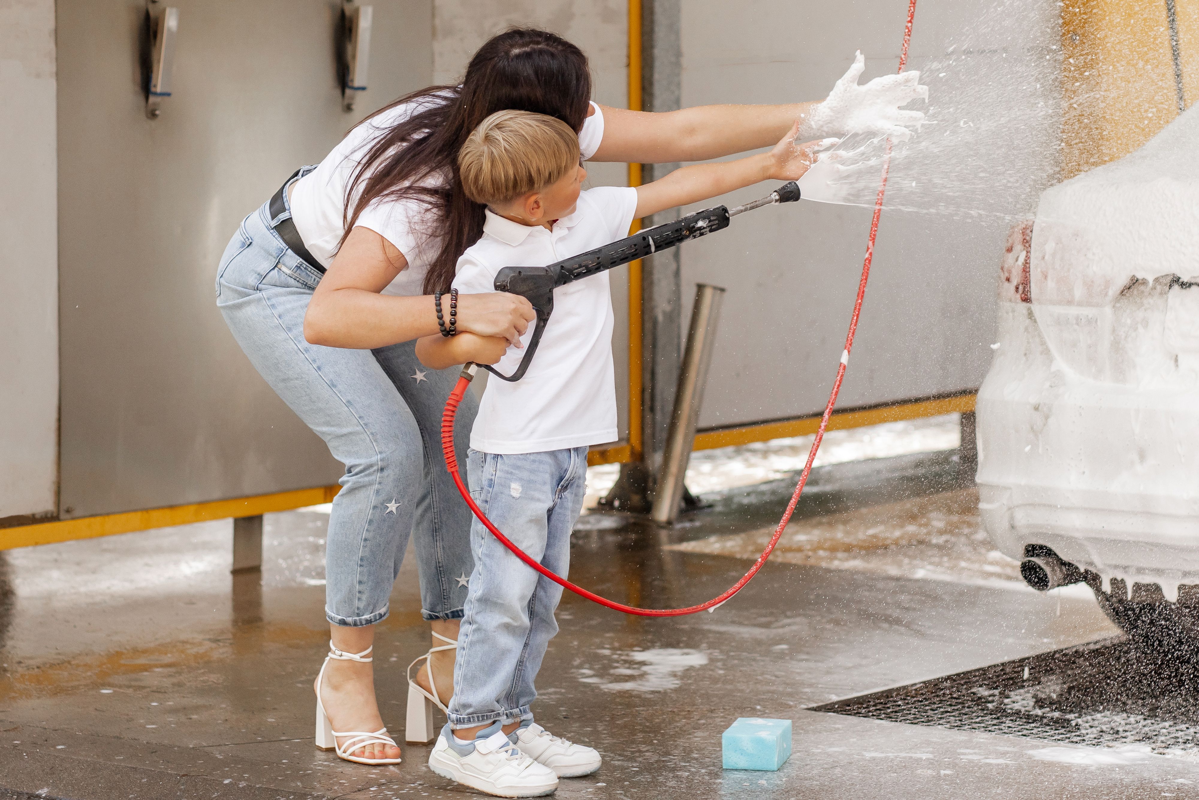 pressure washing team