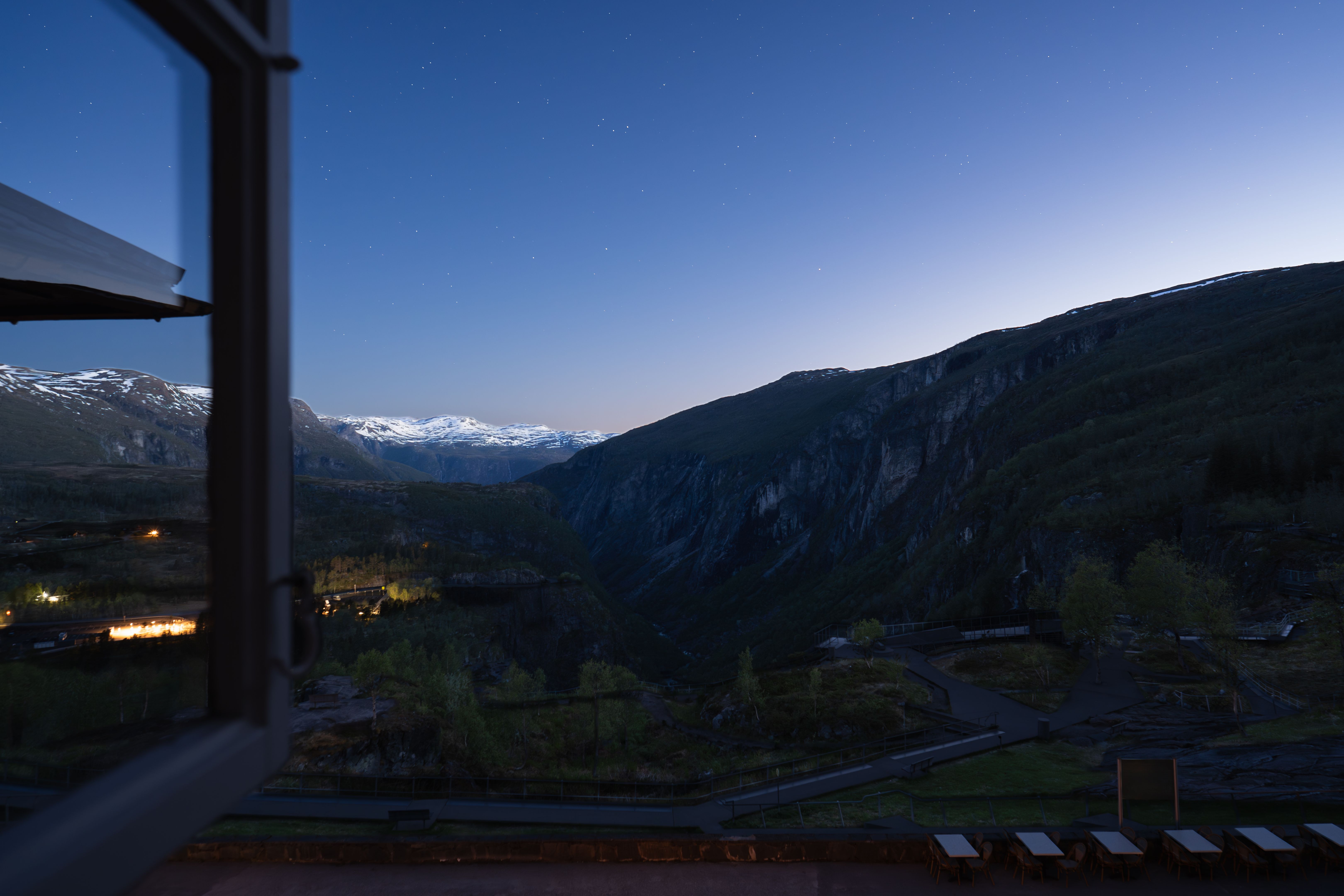 valley accommodations