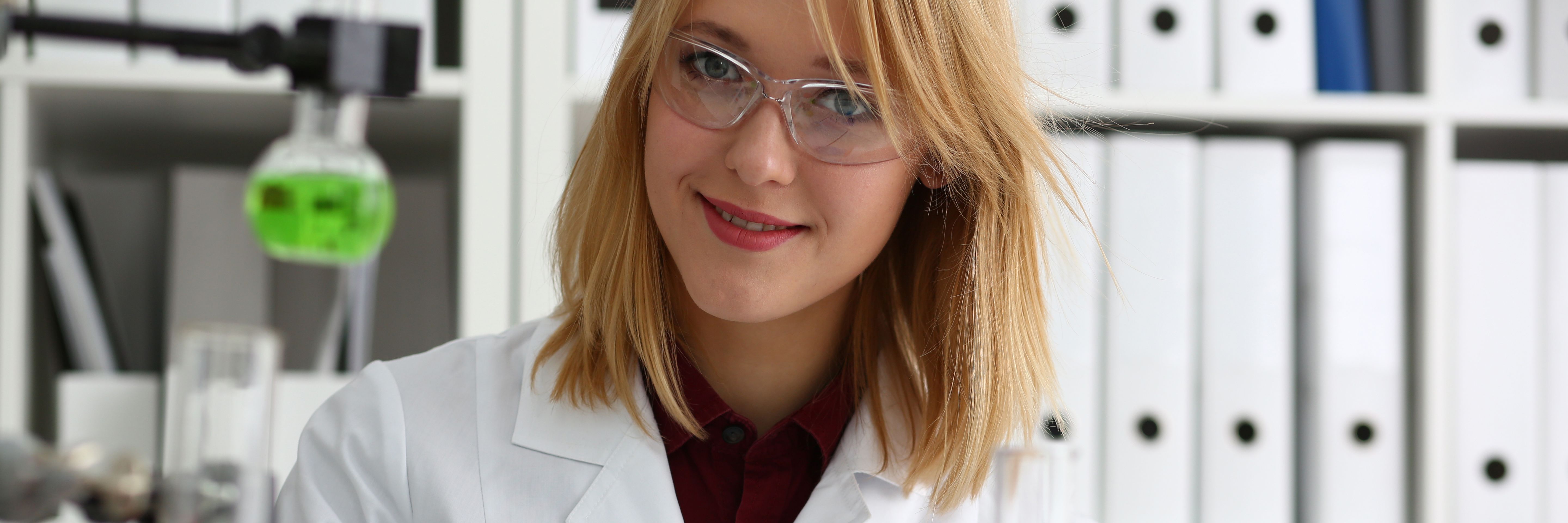 Female chemist in the laboratory of biological Female chemist in the laboratory of biological