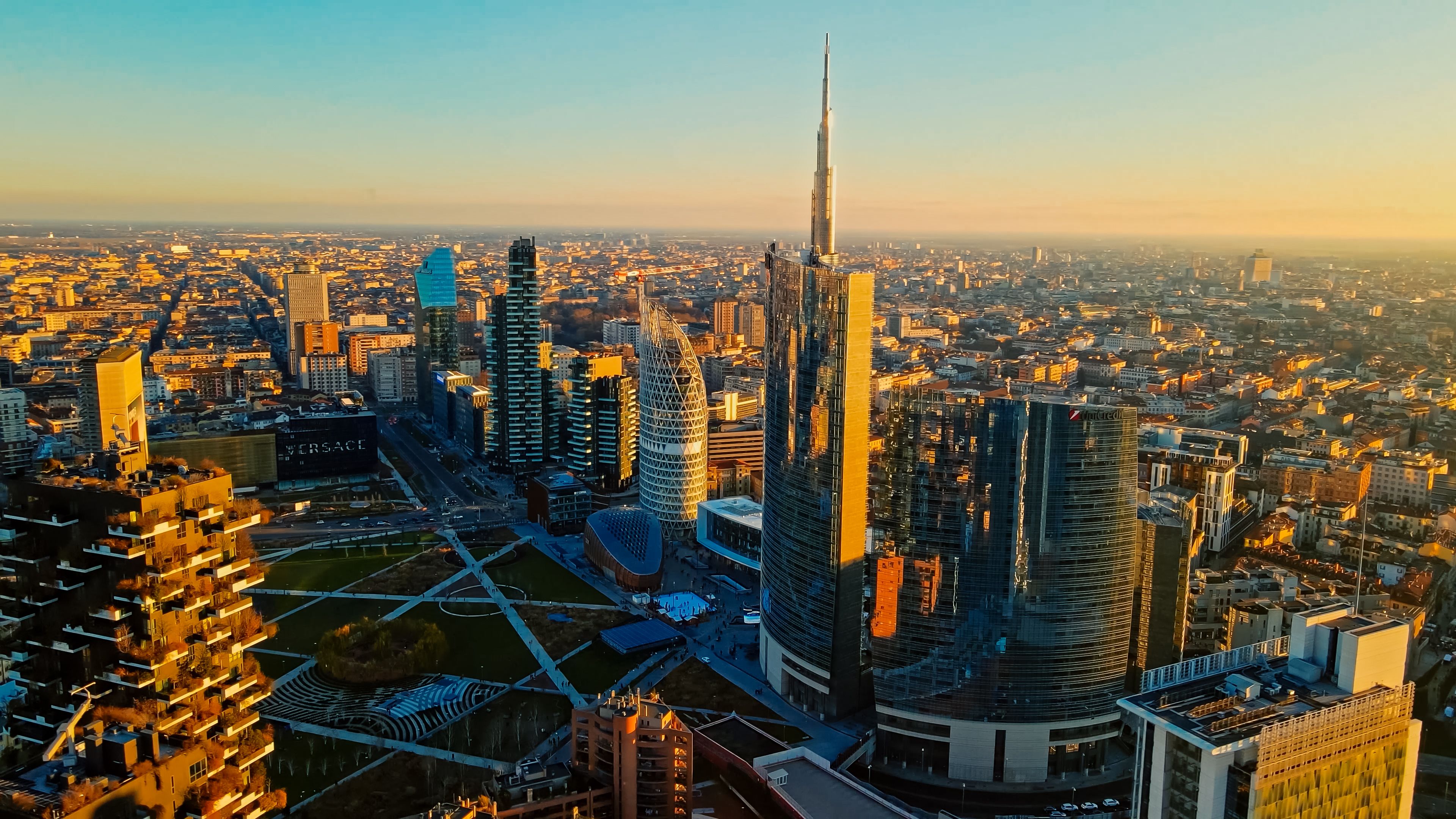 milan skyline