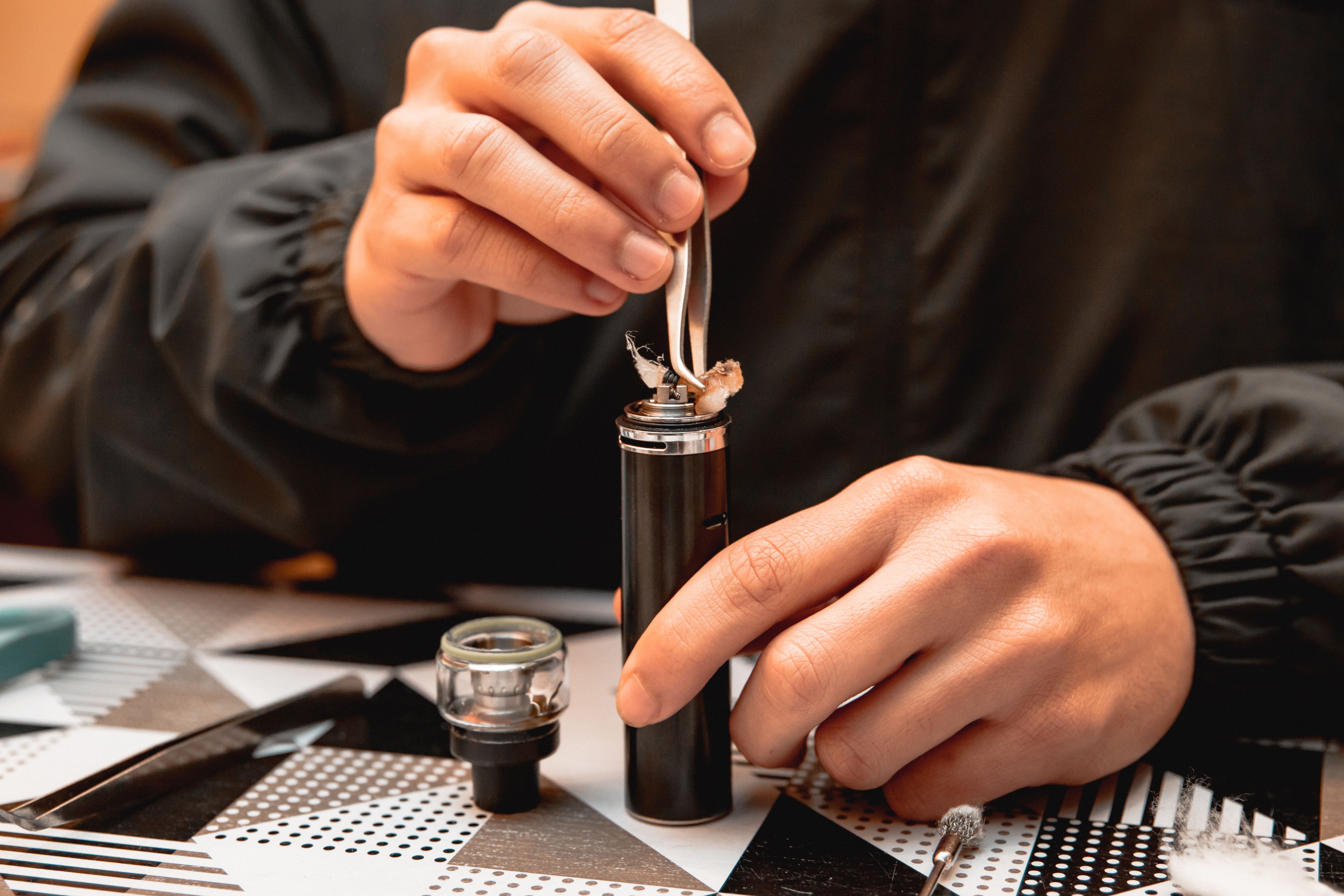 vape pen maintenance