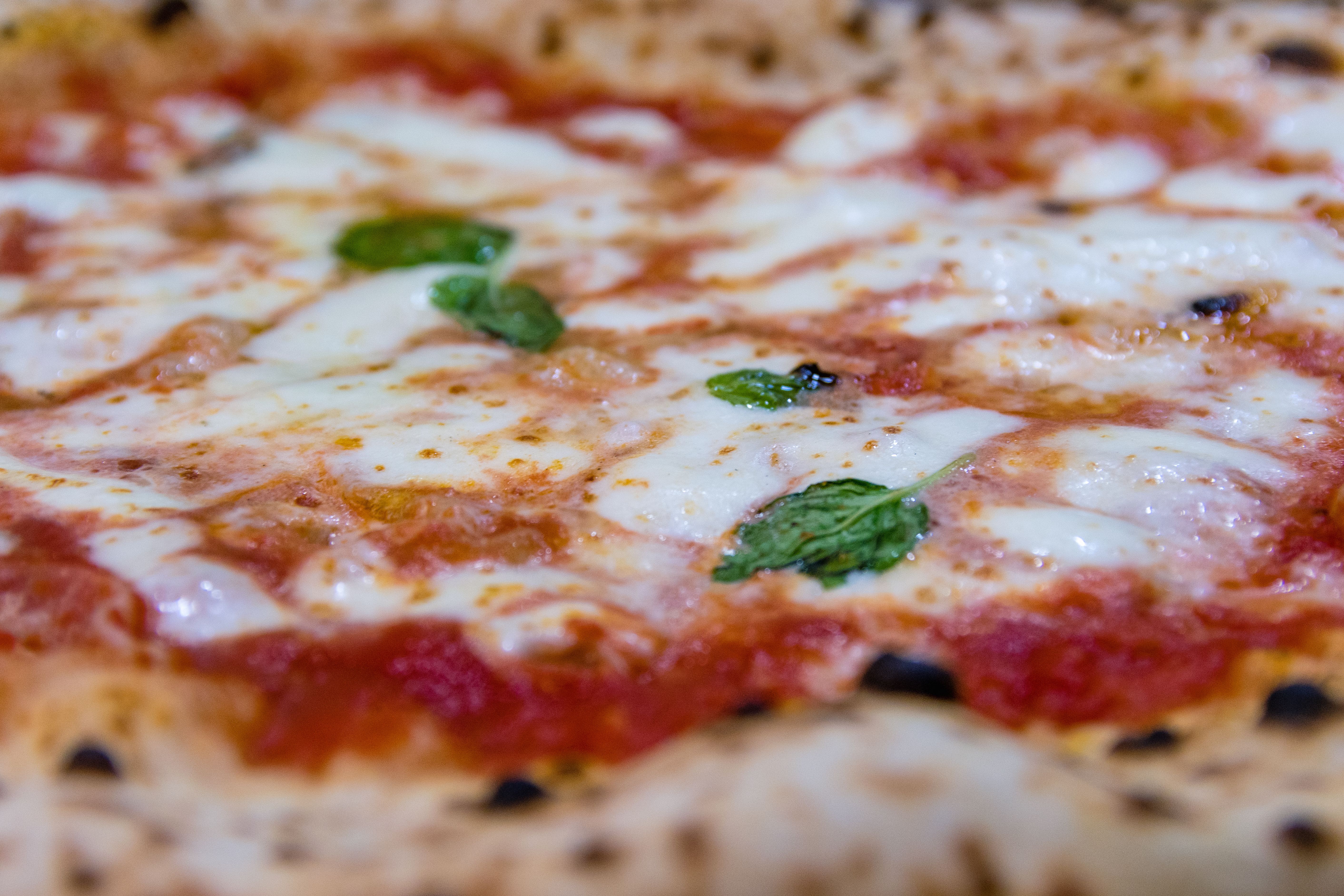 pizzerias naples