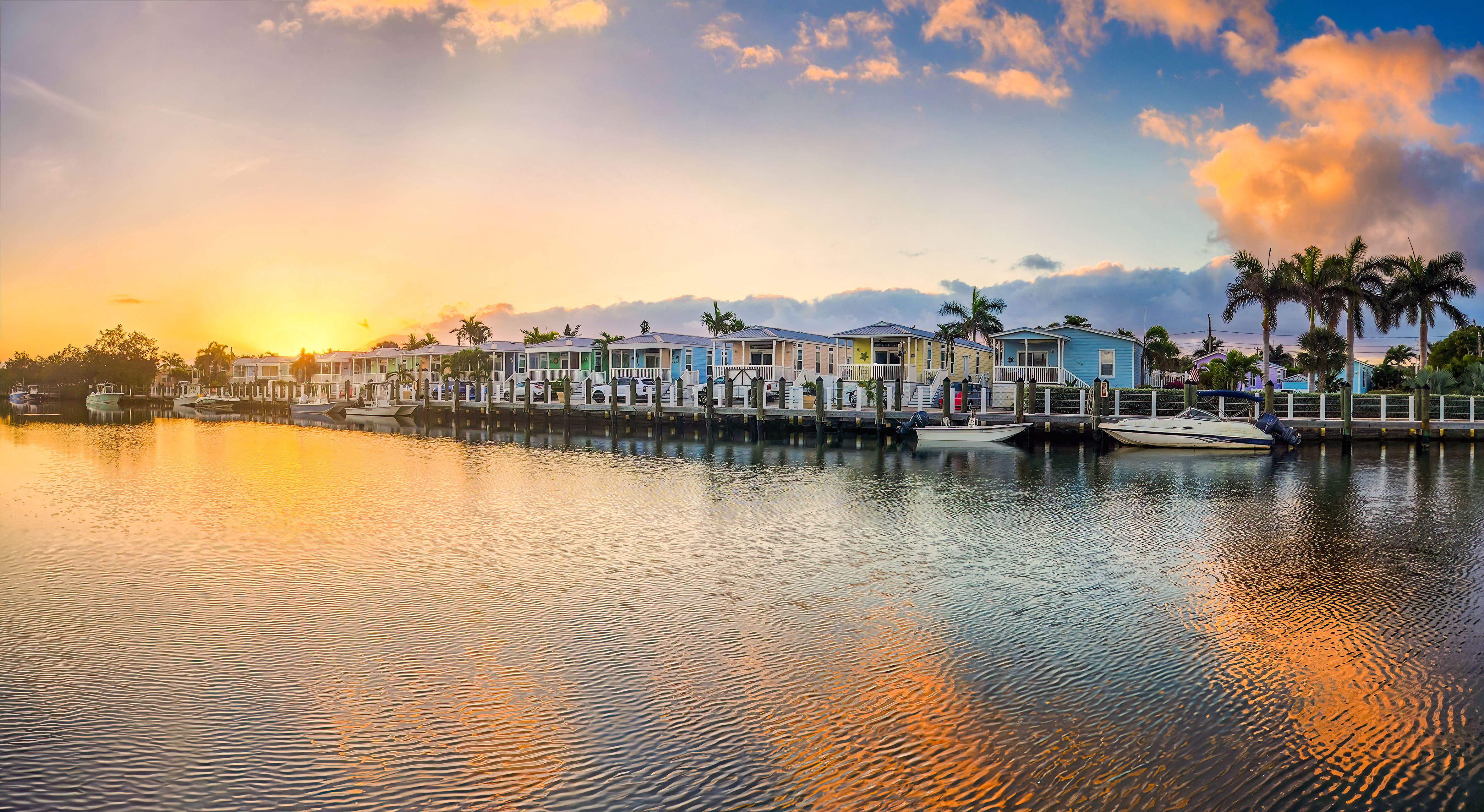 tropical island homes