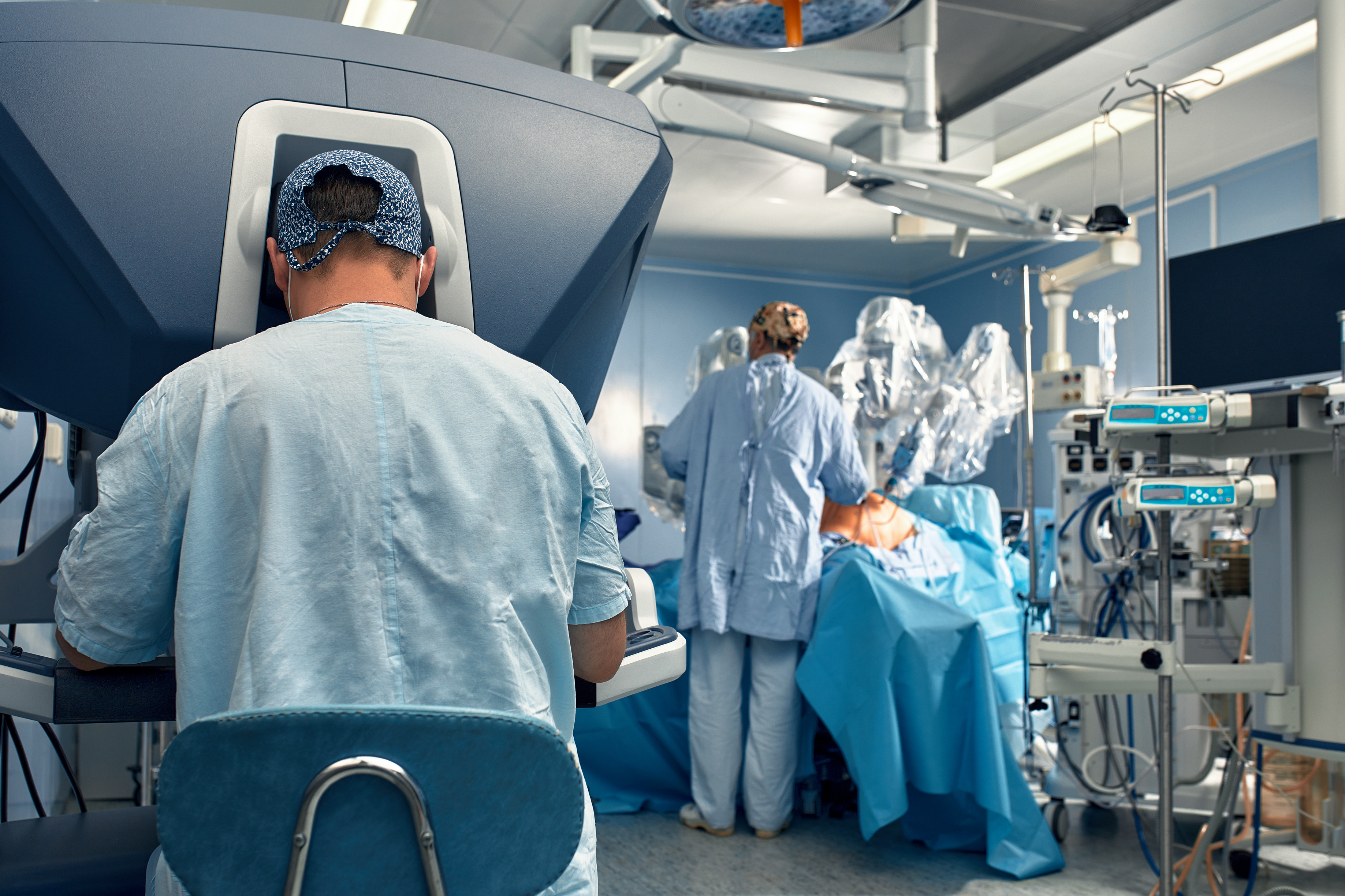 Surgery Da Vinci. Minimally invasive robotic surgery with the da Vinci surgical system. medical robot. Robotic Surgery. Robot-assisted medical operation. Medical operation involving robot.