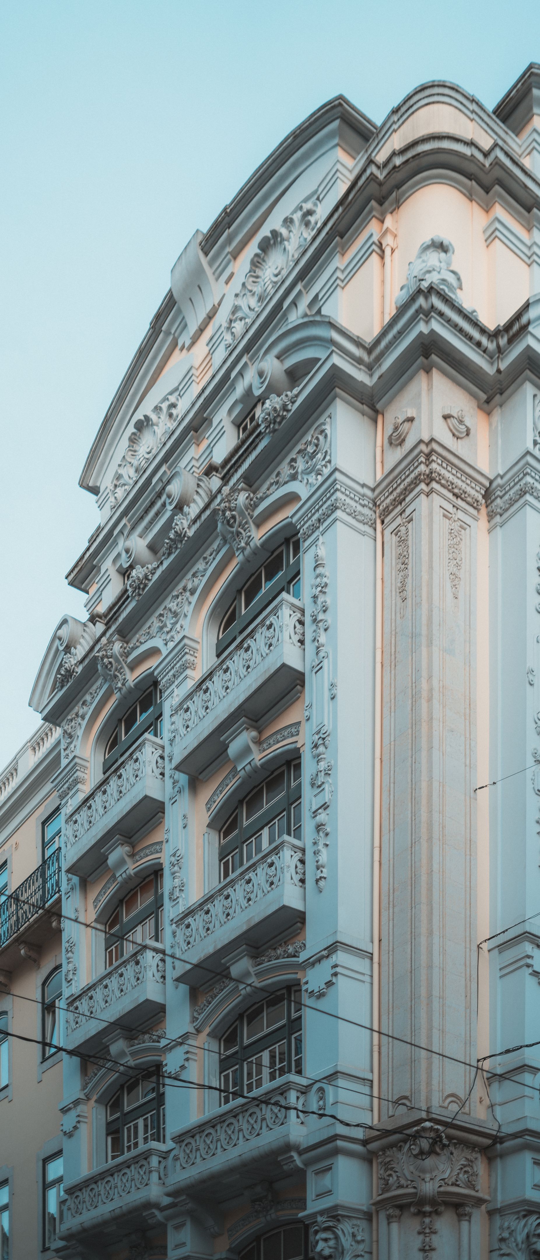 estilo neotradicional tatuaje evento minimalist tattoo custom tattoo tatuaje estrellas mejor estudio tatuajes sevilla numero uno best tattoo shop sevilla fineline dotwork traditional linea fina realismo tradicional  urbe tattoo minitatu