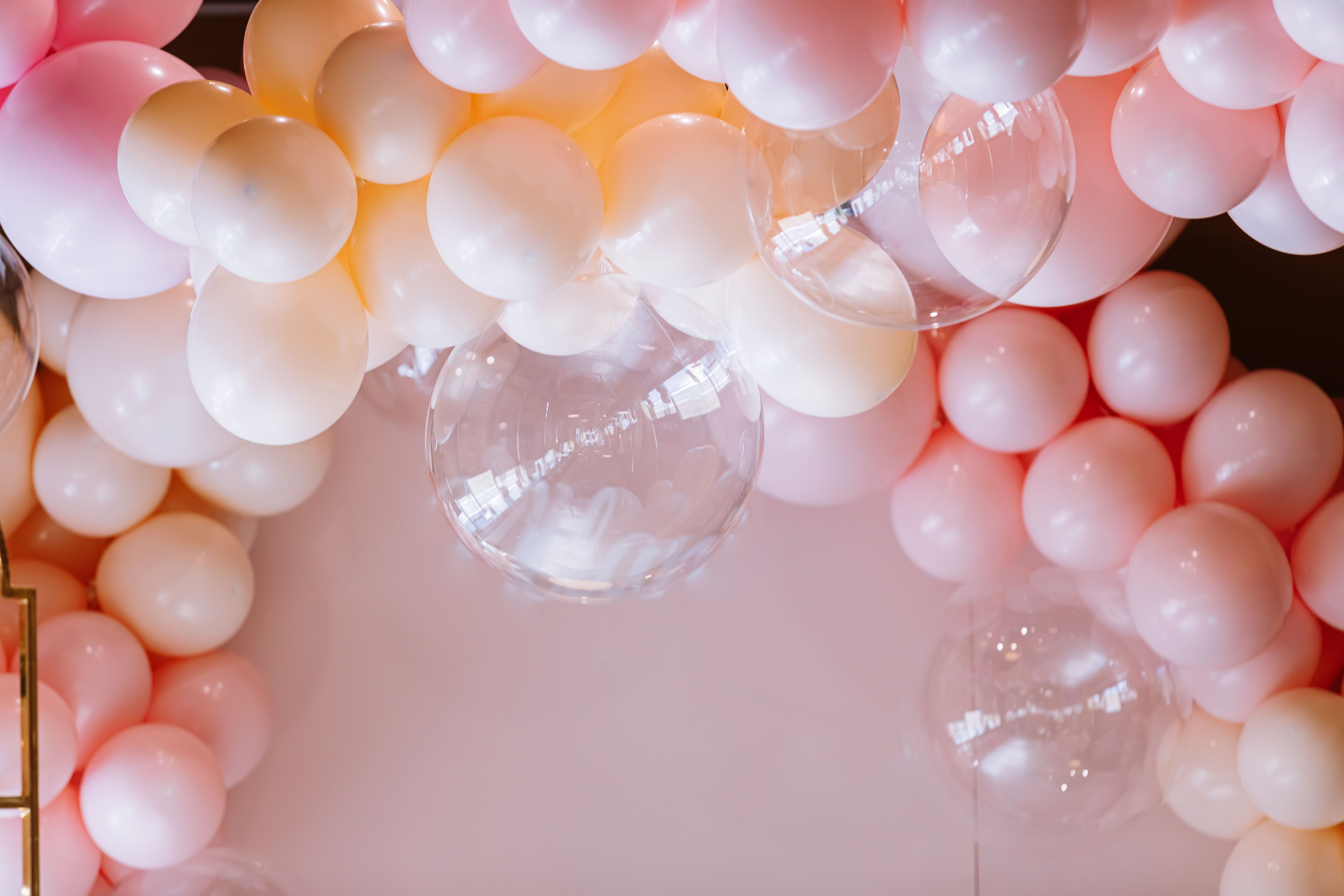 personalized balloon installation
