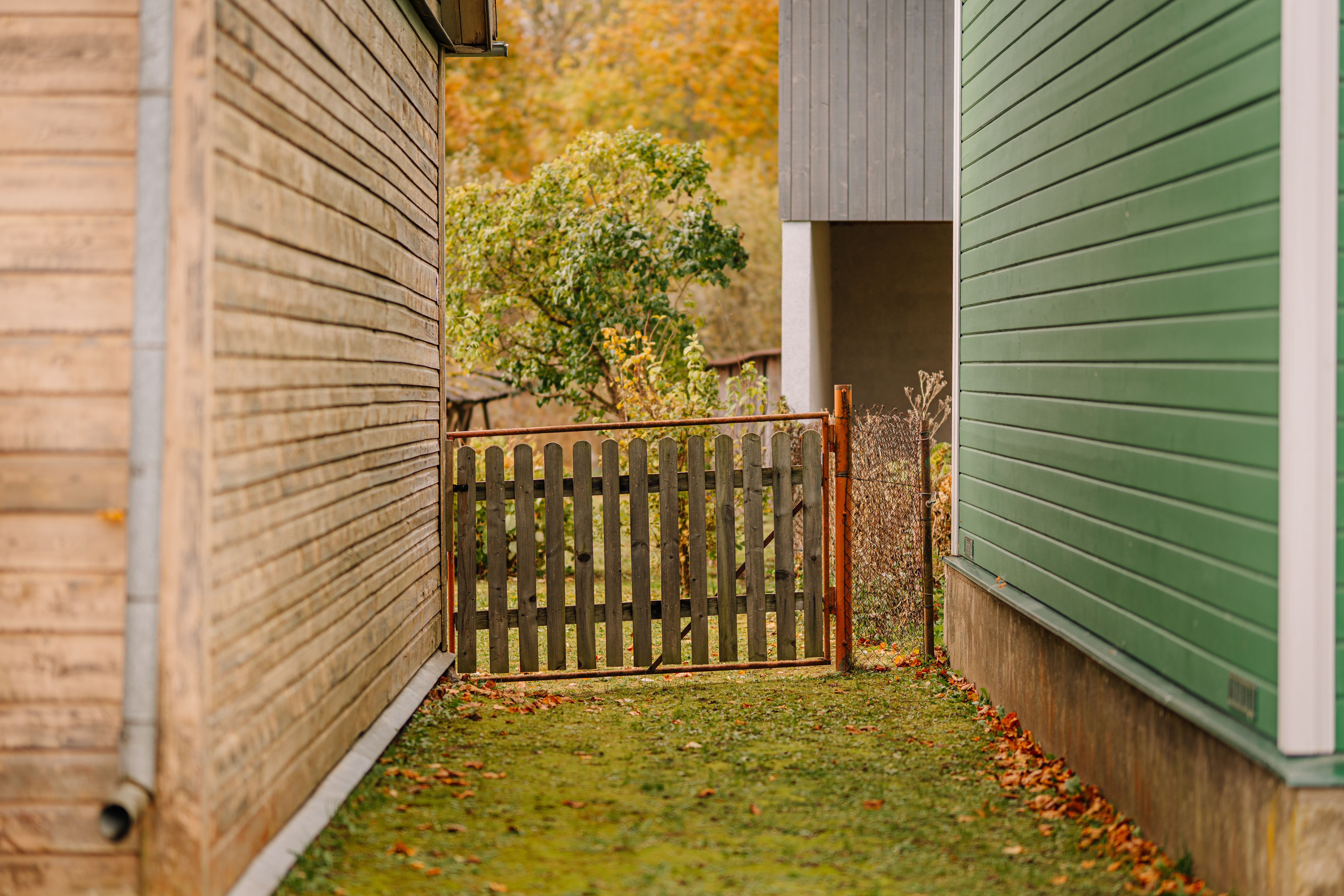beautiful garden fence