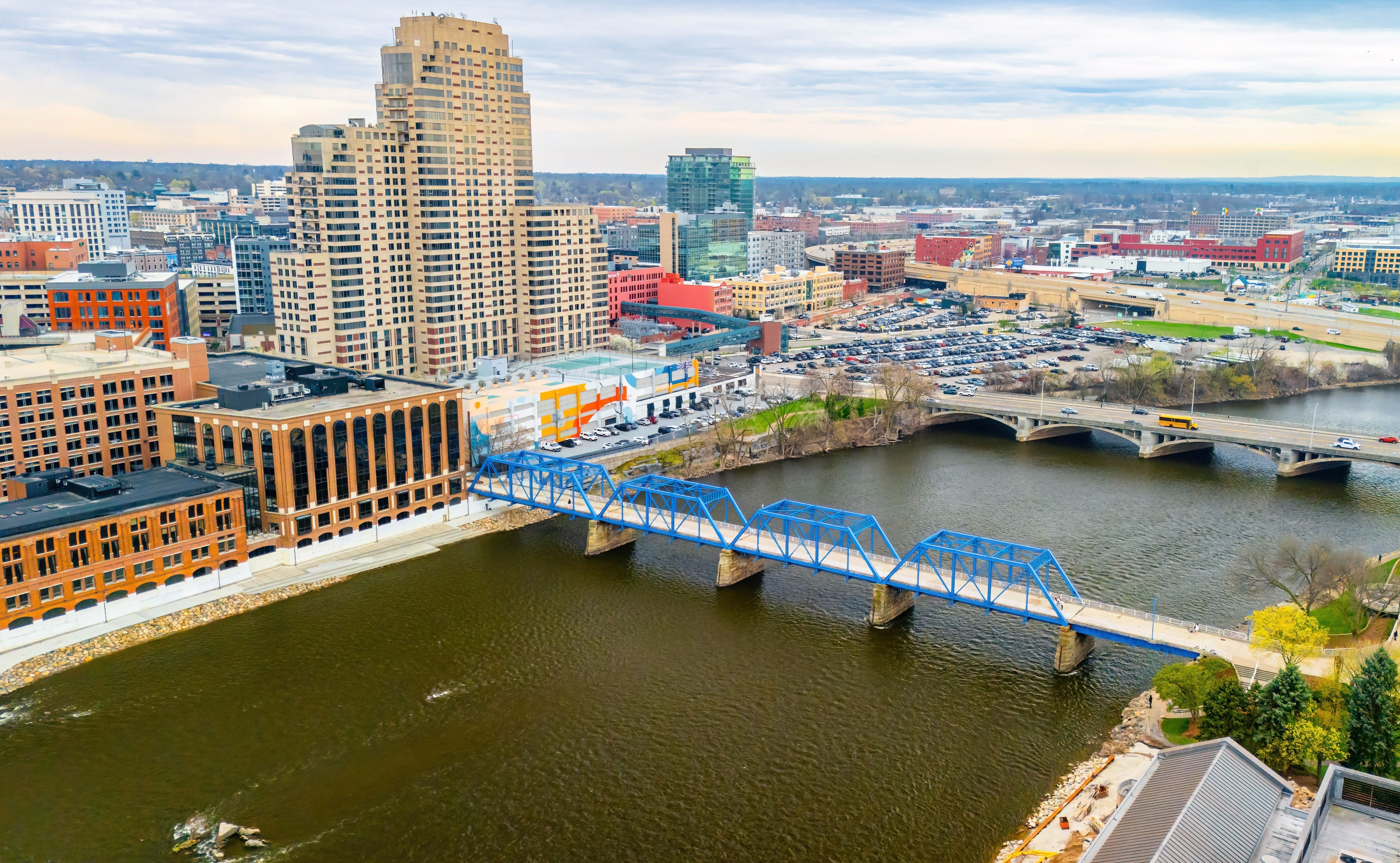 grand rapids real estate